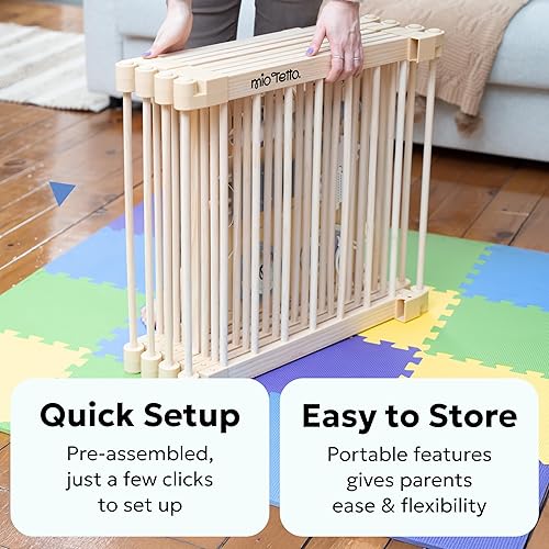 Miniatura 8 de MioTetto Parque infantil de madera  Parque infantil de madera con juguetes Montessori para estimulación y desarrollo sensorial  Puerta de madera