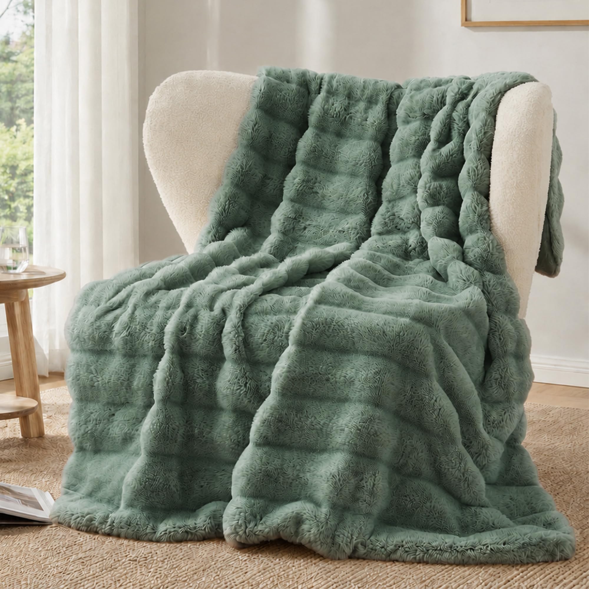 Battilo Faux Rabbit Fur Throw Blanket, Sage Green Throw Blanket 125x150cm
