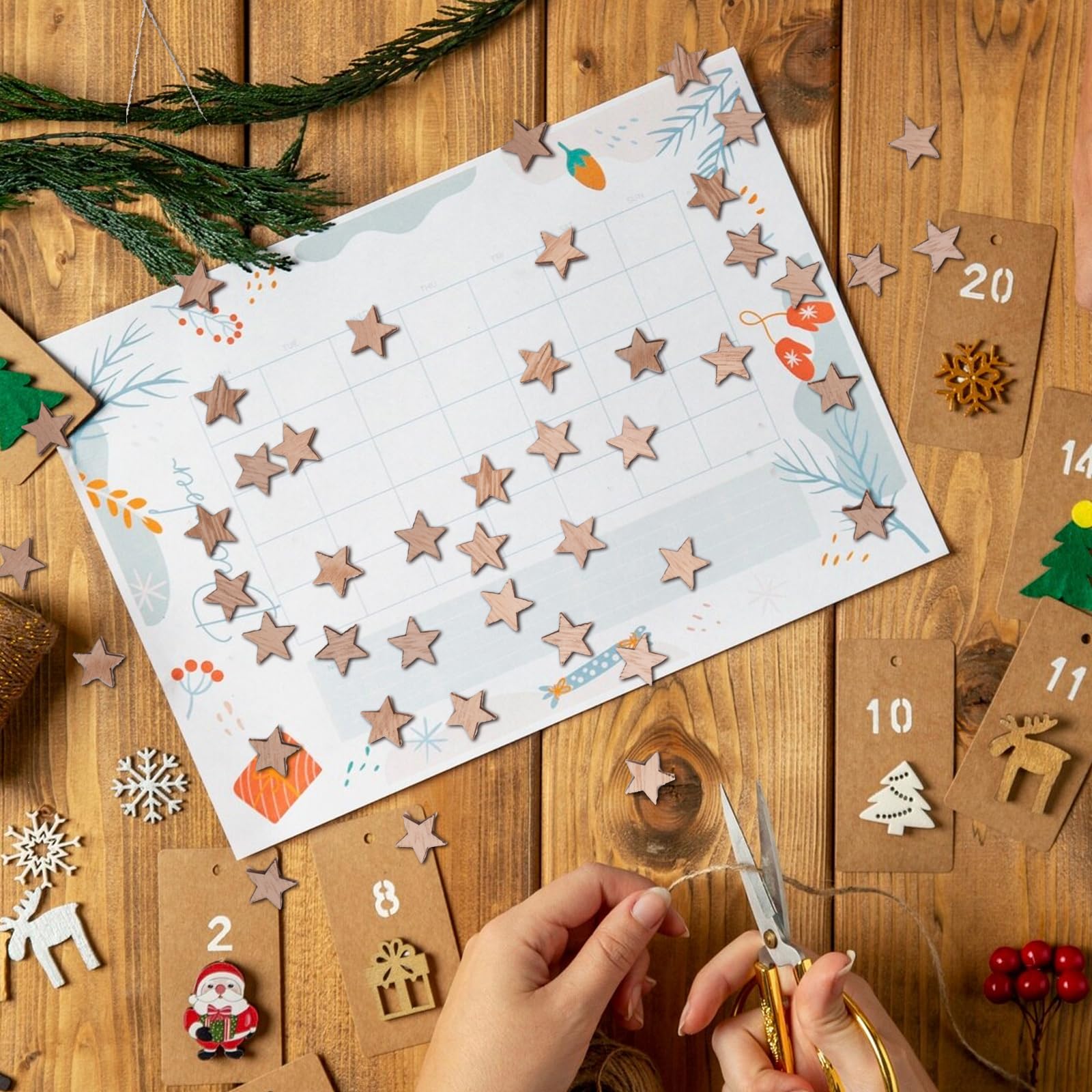 100 Stuks Houten Sterren - Houten Sterren Om Te Knutselen - Sterren Van Hout Houten Schijven Stervorm Houten Ballen Met Gat Voor Kerstmis Decoratie Ornamenten Kerstfeest Tafeldecoratie