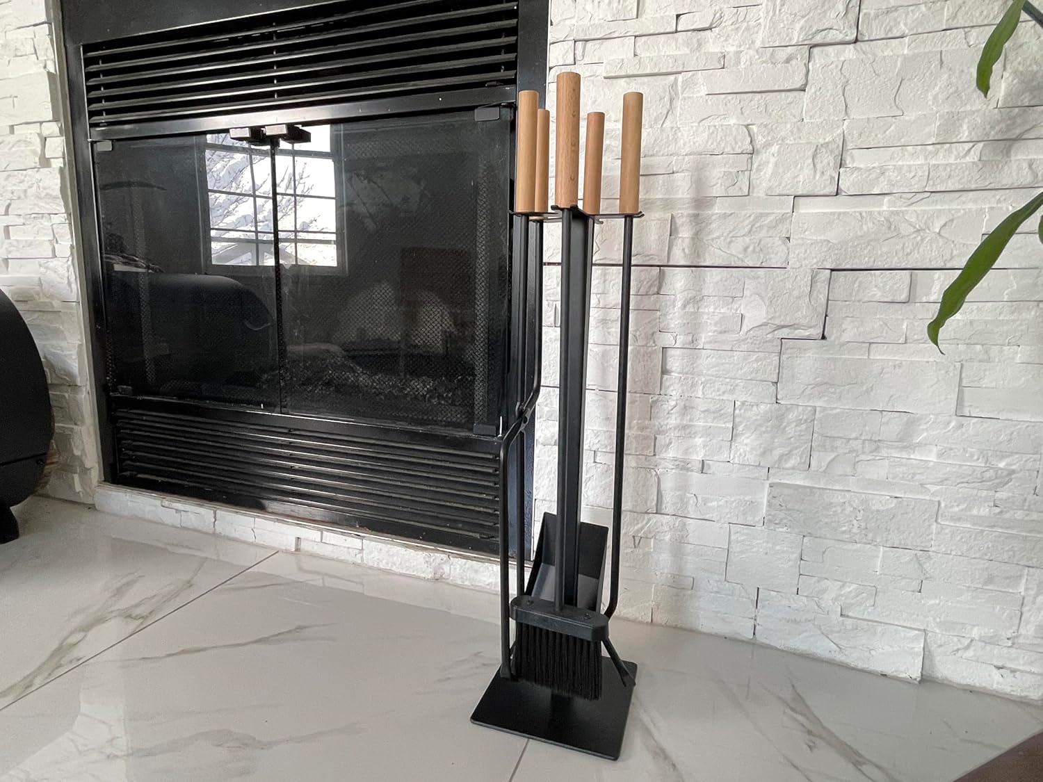 The Rack Co. - Fireplace tools set with metal base and wood handle. 4 tools kit