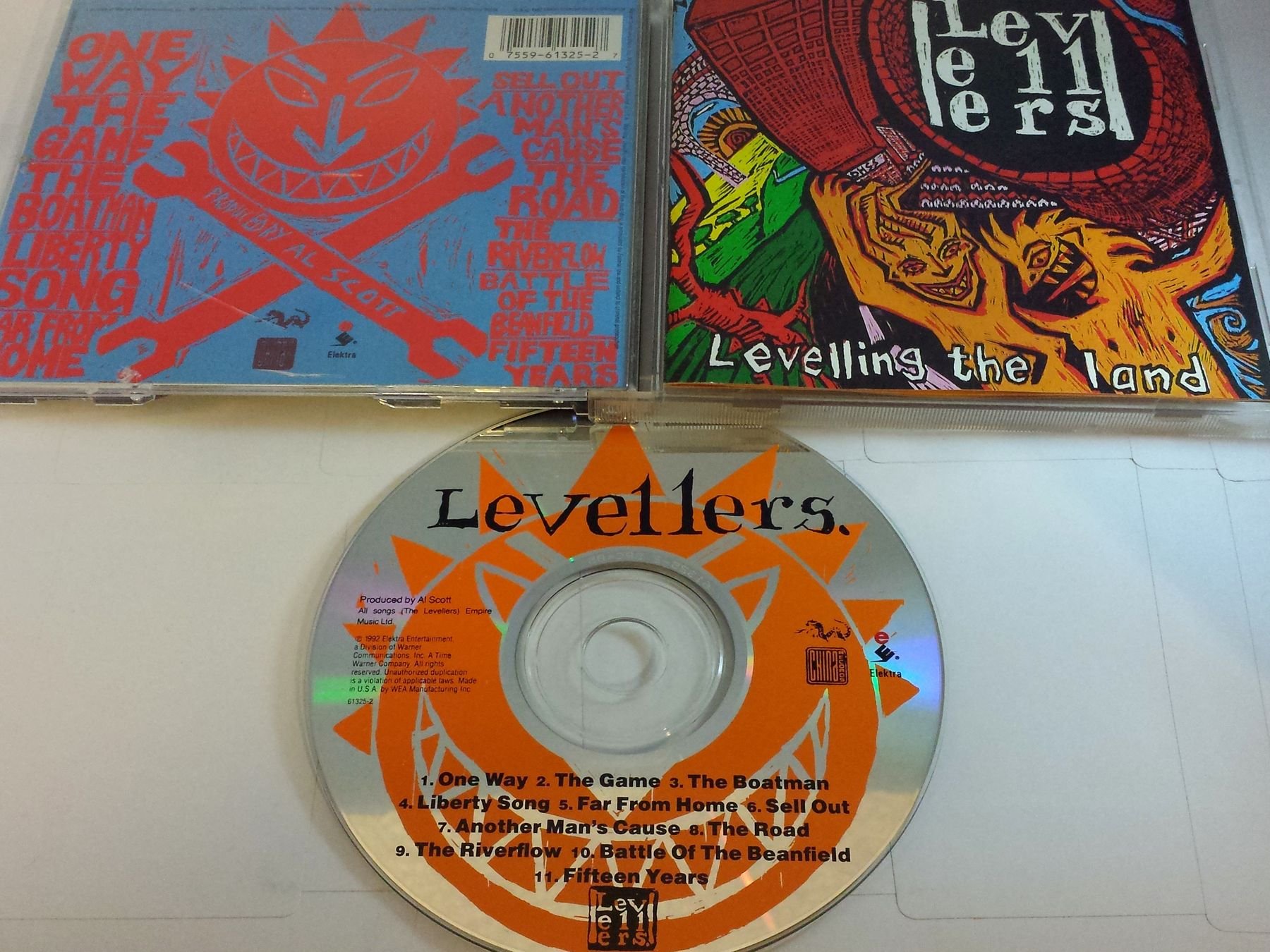 Levelling The Land [Audio CD] The Levellers