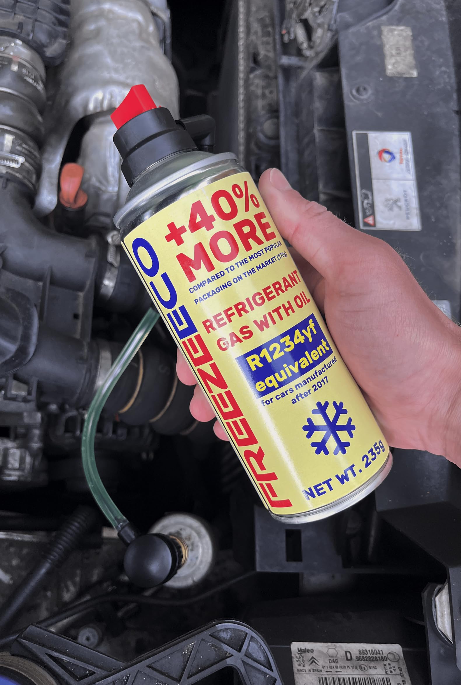 HOBBY, sustituto r1234yf, Sellador, refrigerante para aire acondicionado de automóviles, equivalente a 660 g, 1 lata, 2 en 1, 235g, con Manguera integrada con manómetro y Adaptador