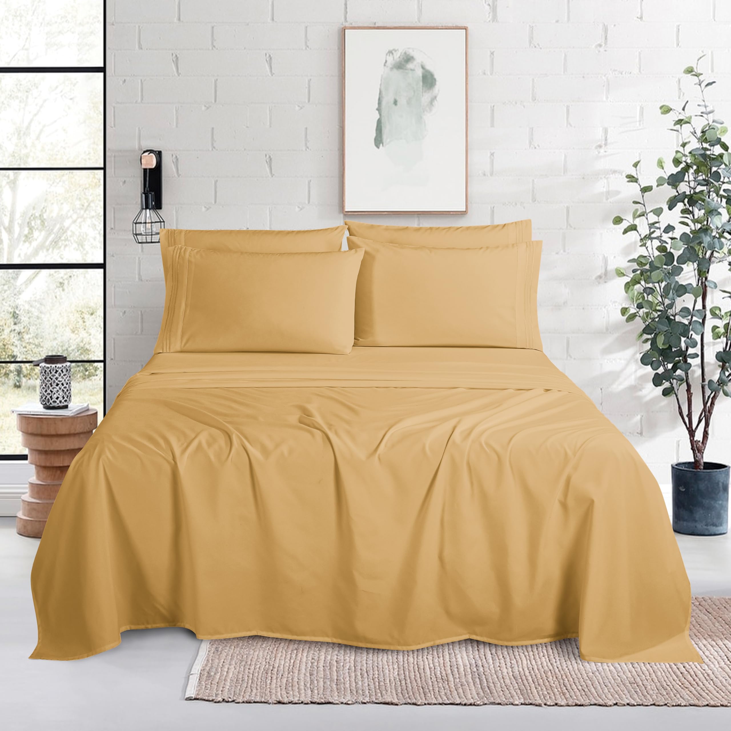 Mocassi Luxury 6-Piece Sheet Set, Ultra Soft 1800 Premium Hotel Quality Microfiber Sheet Set, Fits Mattresses Up to 18 to 24 Inches Extra Deep Pocket - Breathable and Secure Fit, Cal King, Gold