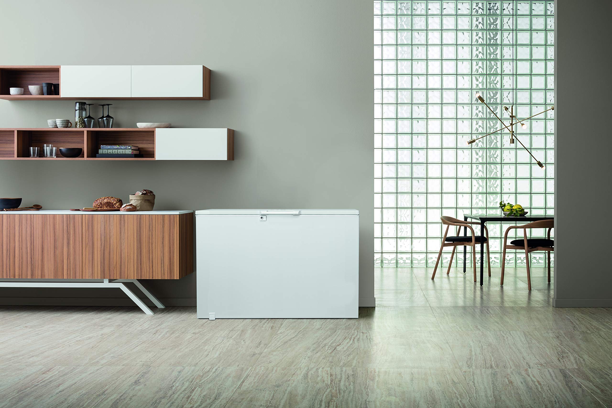 Bauknecht GTE 280 Gefriertruhe / 274 L / Space-Max/ Door Balance/ Supergefrierfunktion / Innenbeleuchtung/ Kindersicherung, Weiss