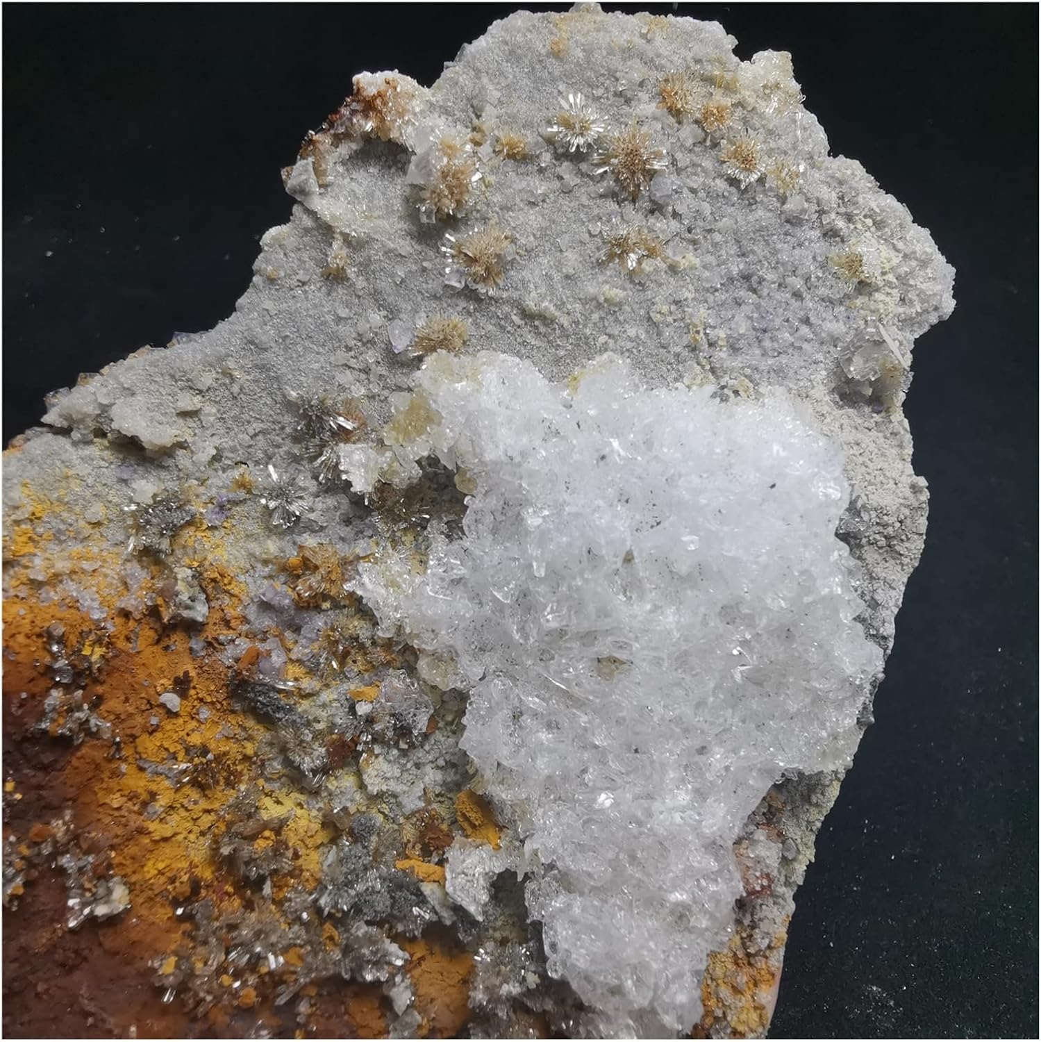 FIDEMM Natural Crystal Rough 403.9gNatural Rare Purple Fluorite and Fluorite Aluminum Gypsum associated Mineral Specimen Stone