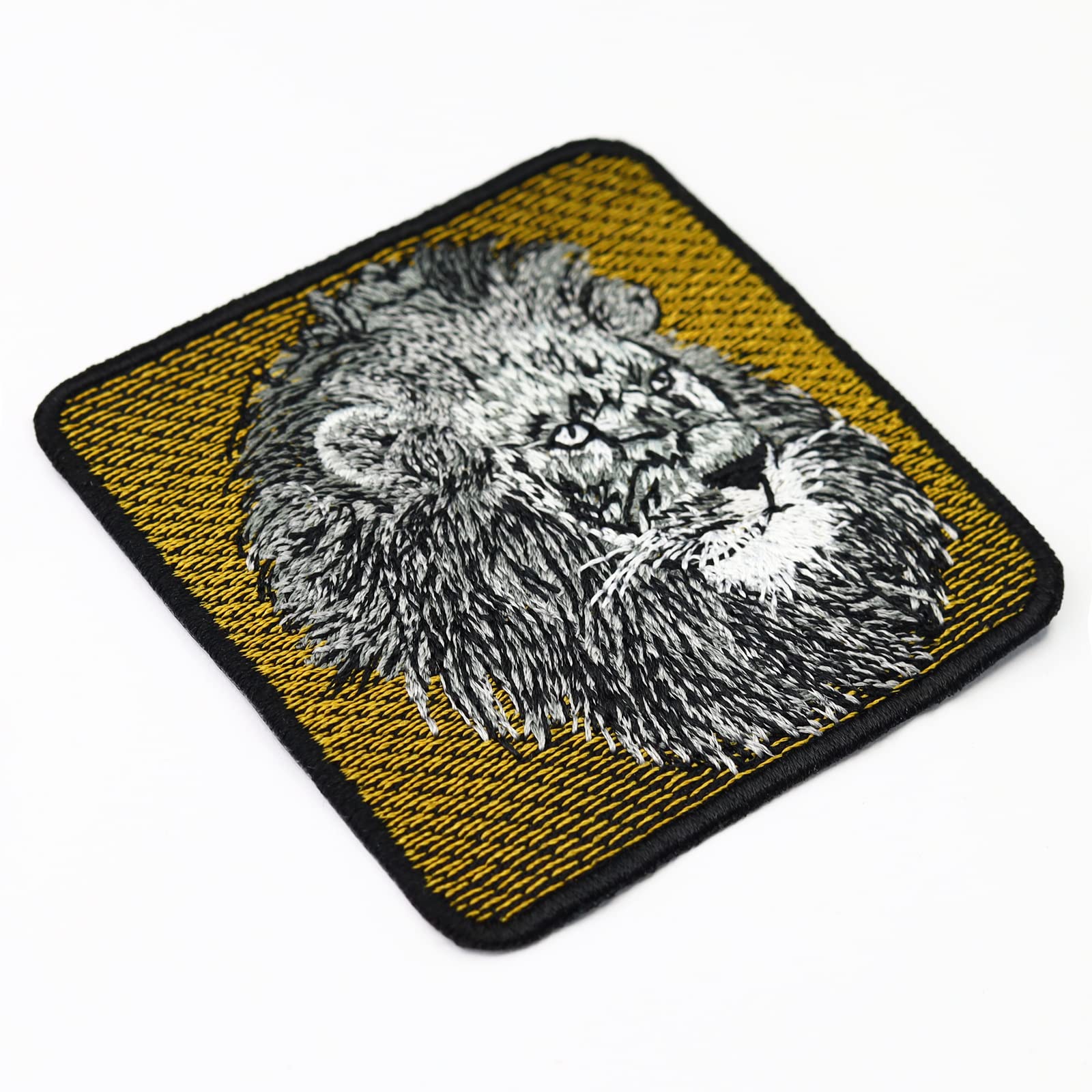 Toppa Ricamata Leone Rampante 7x6 Cm - Termoadesiva O Da Cucire Per Vestiti, Giacche, Jeans