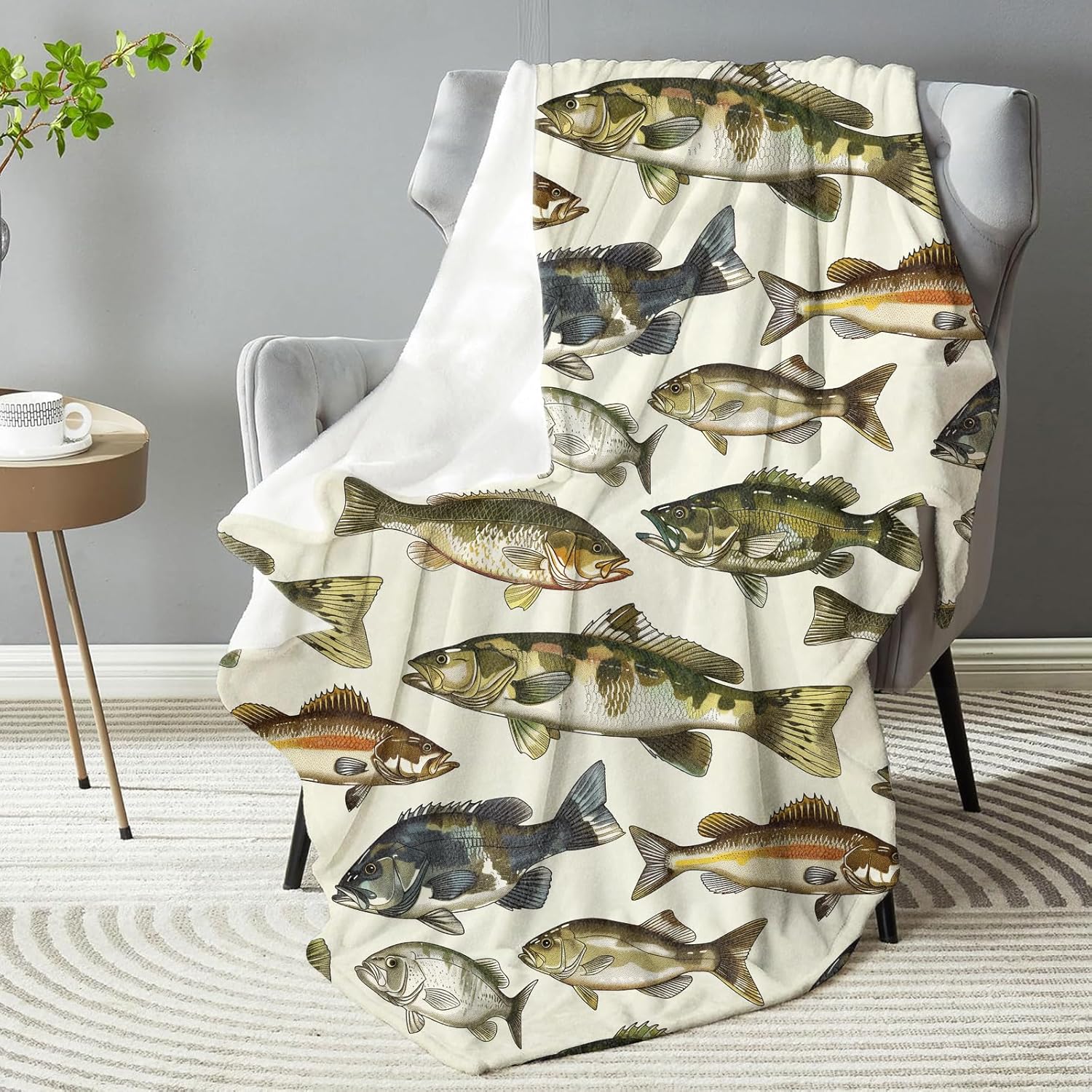 Fish Themed Throw Blanket - Plush, Soft, Comfy, Lightweight, Warm, Fuzzy, Cozy and Charming Flannel Blanket Perfect for Couch, Travel, Bed, Office, Outdoor - 80in×60in