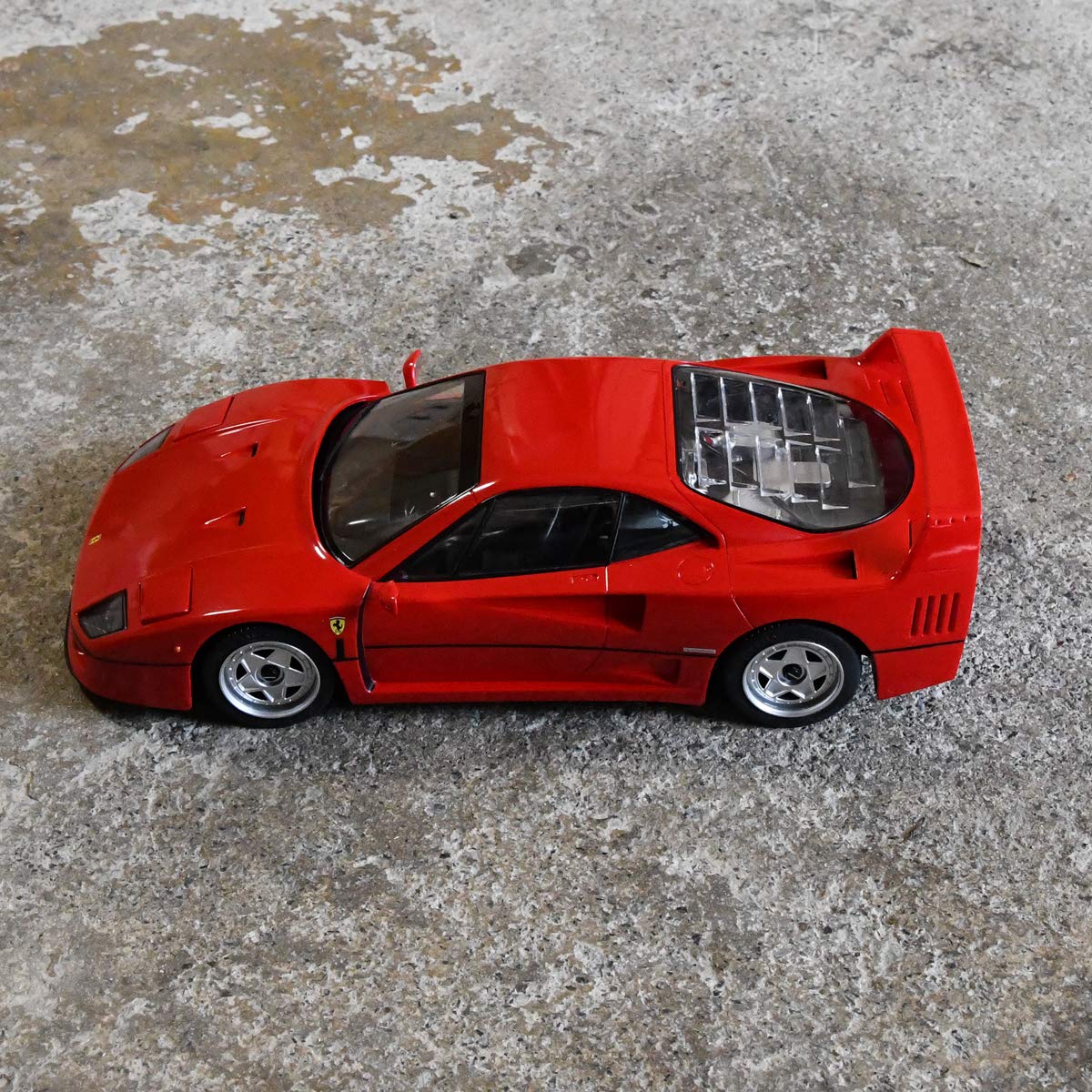 Amazon.co.jp: フェラーリ F40 1/14 RC フェラーリ 品 ラジコン