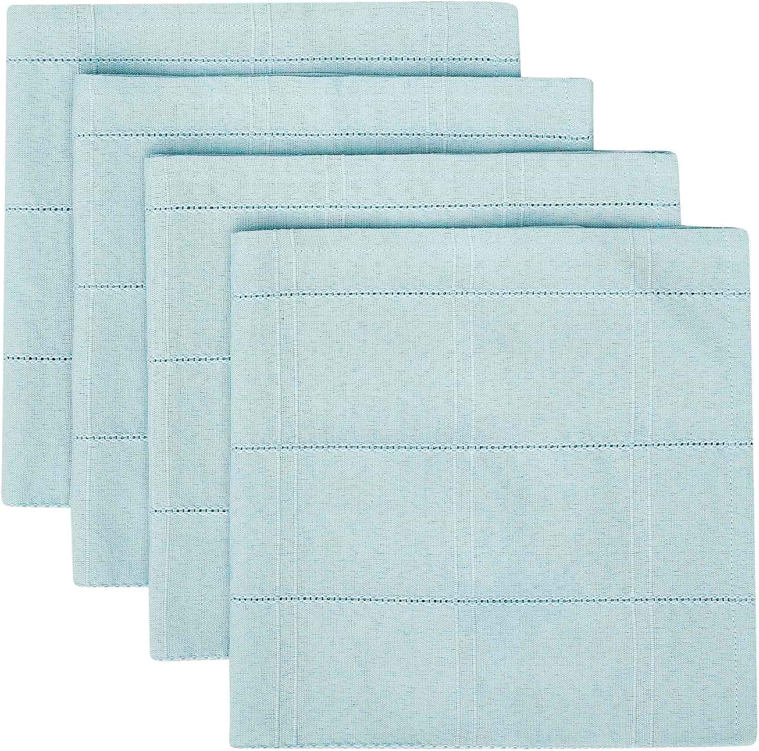 Izod - Placemats, Decorative Table Accessories, Holiday Home Decor, Set of 4 (Chadwick Collection)