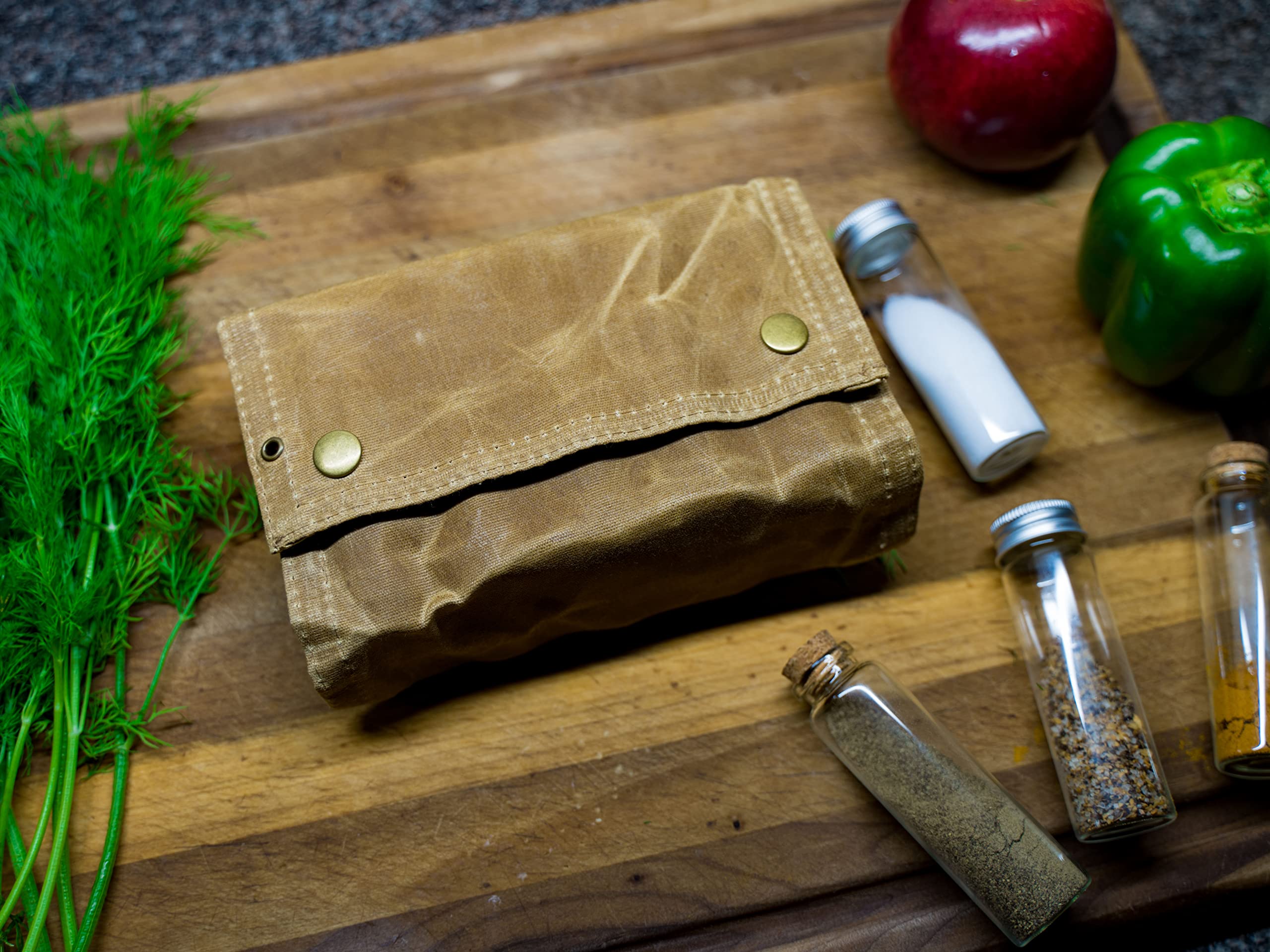 Camel Canvas Spice Bag, Camping Spice Case, 9 Jars Included, Seasoning Holder, Spice Kit, Travel BBQ Spice Set, Kitchen Storage