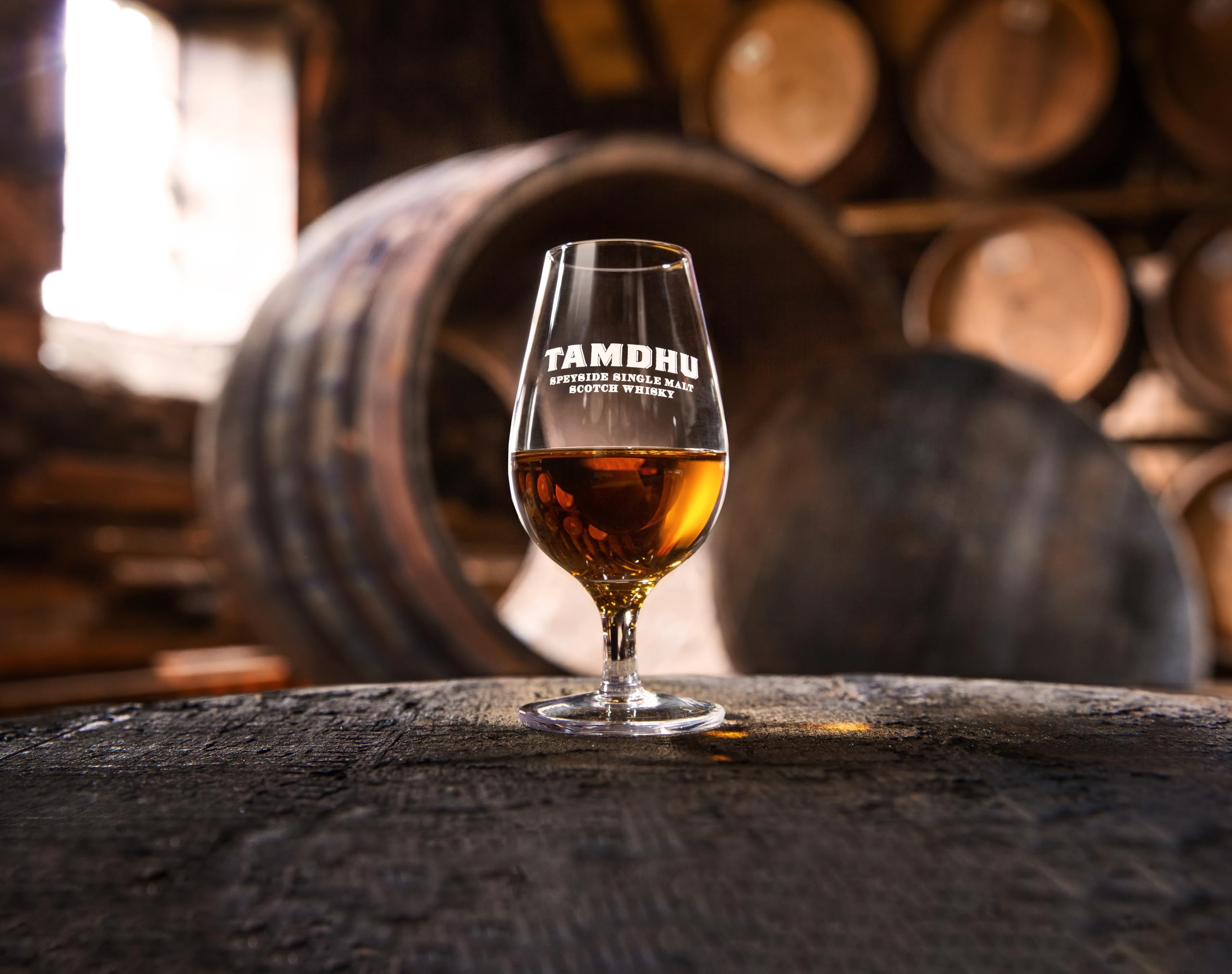 Amazon.co.jp: タムデュー 12年 700ml 正規 : 食品・飲料・お酒