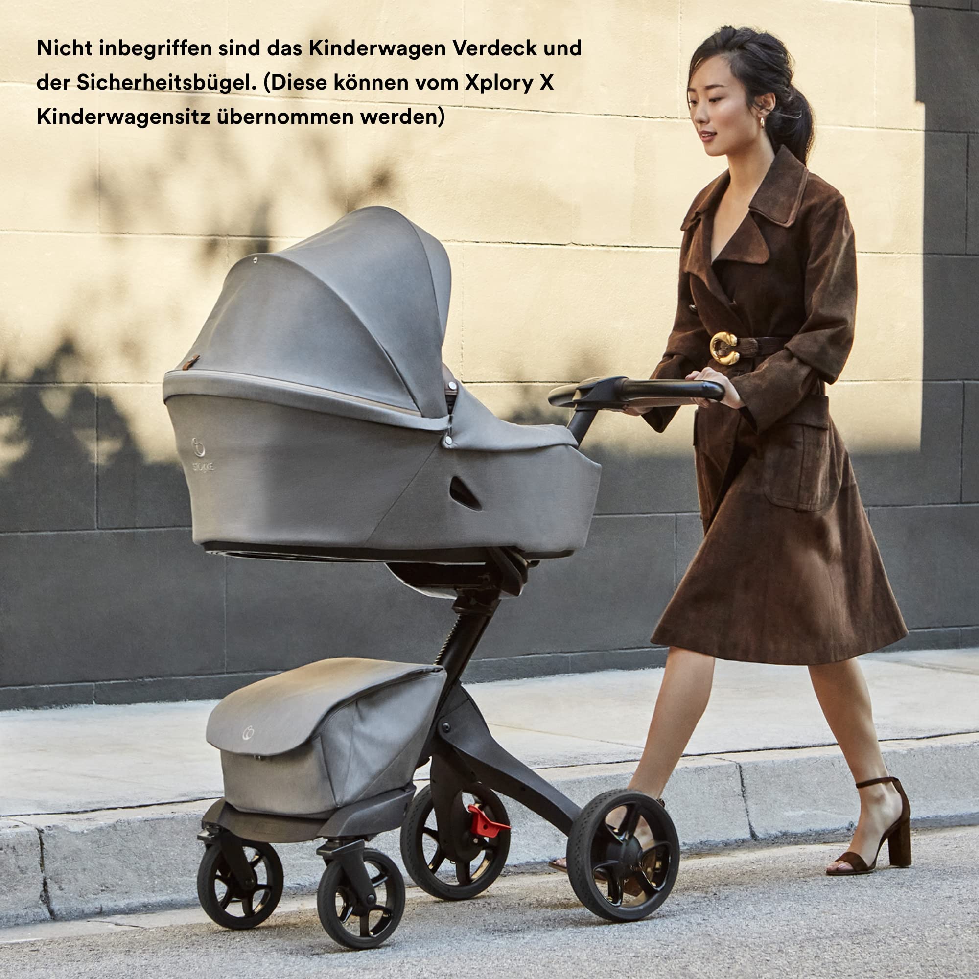 Stokke Xplory X Babyschale, Royal Blue – Abnehmbare Babywanne für Xplory X Kinderwagen – Innen gepolstert & atmungsaktive Matratze – mit Vabnehmbarem Windschutz & 2 praktischen Taschen