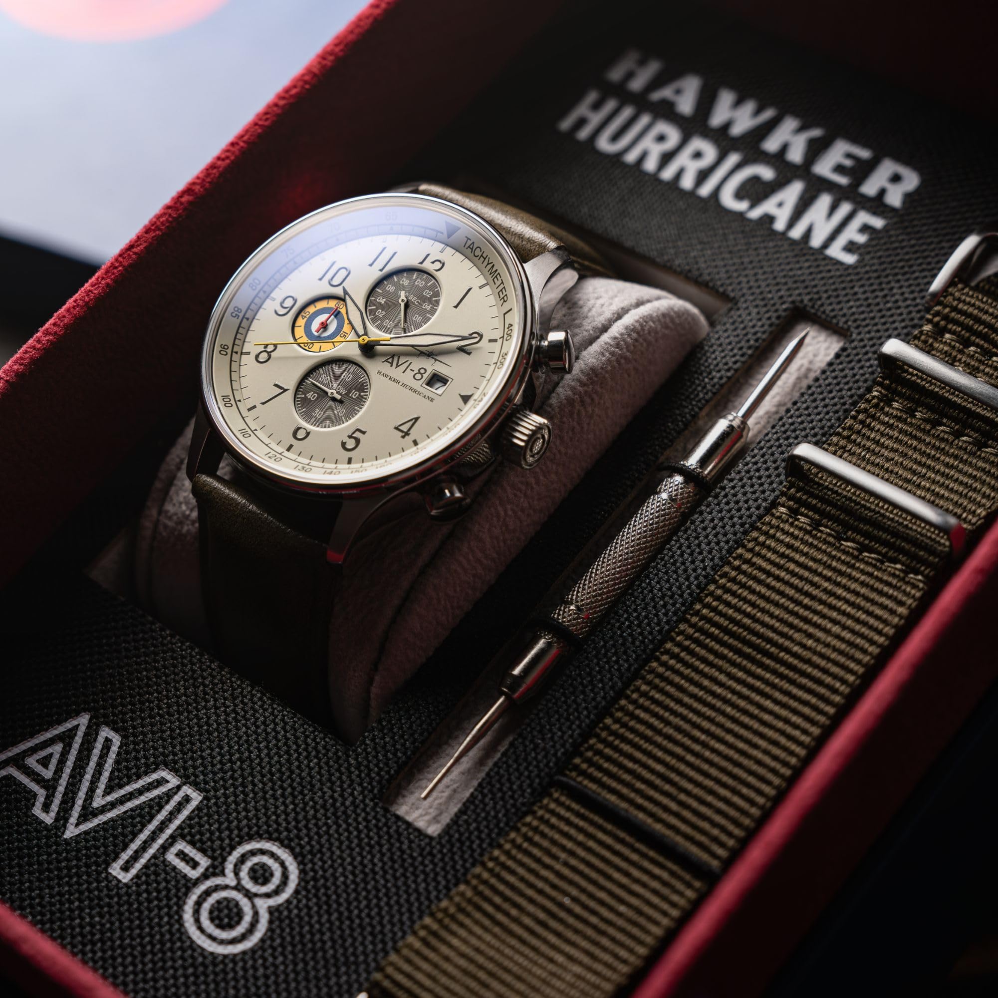AVI-8 Hawker Hurricane Orologio cronografo classico con cinturino in pelle da uomo, 43,5 mm AV-4011