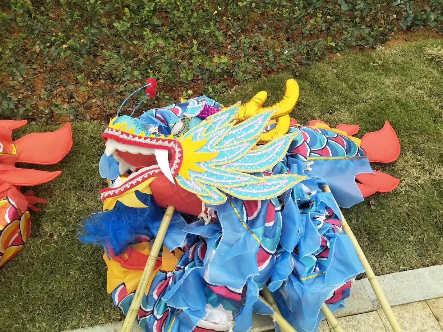 【新品・格安半額以下】DANCE WITH DRAGON Amazon.com: 8 Meters (26.2 FT) Square Exercise Dance Dragon Poi