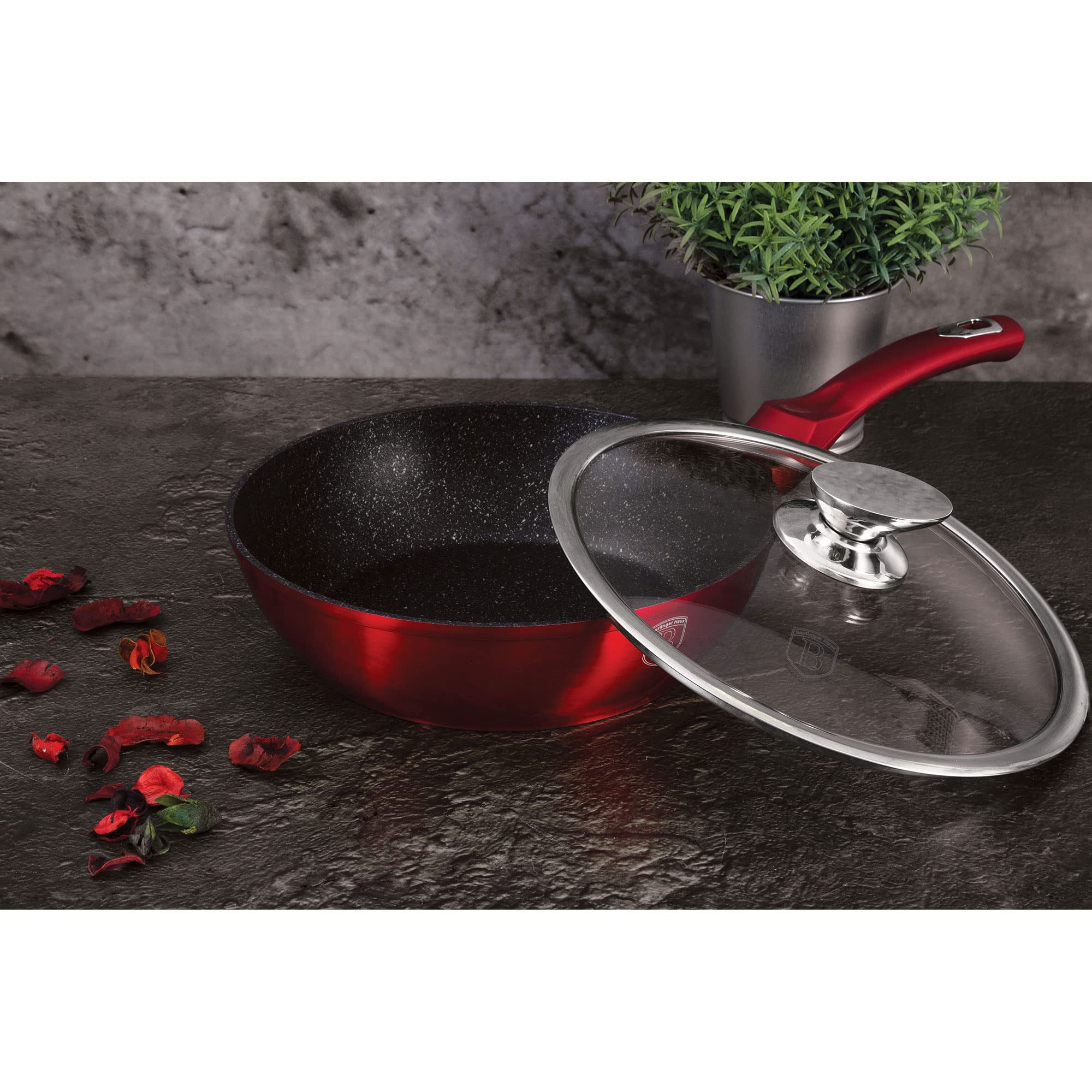 Berlinger Haus Burgundy Batería Cocina Inducción 10 Piezas, Antiadherente Mármol sin PFOA, Aluminio, Set 3 Cazuelas, 3 Tapas Cristal, 2 Sartenes, 2 Salva Manteles, Diseño Metallic Line