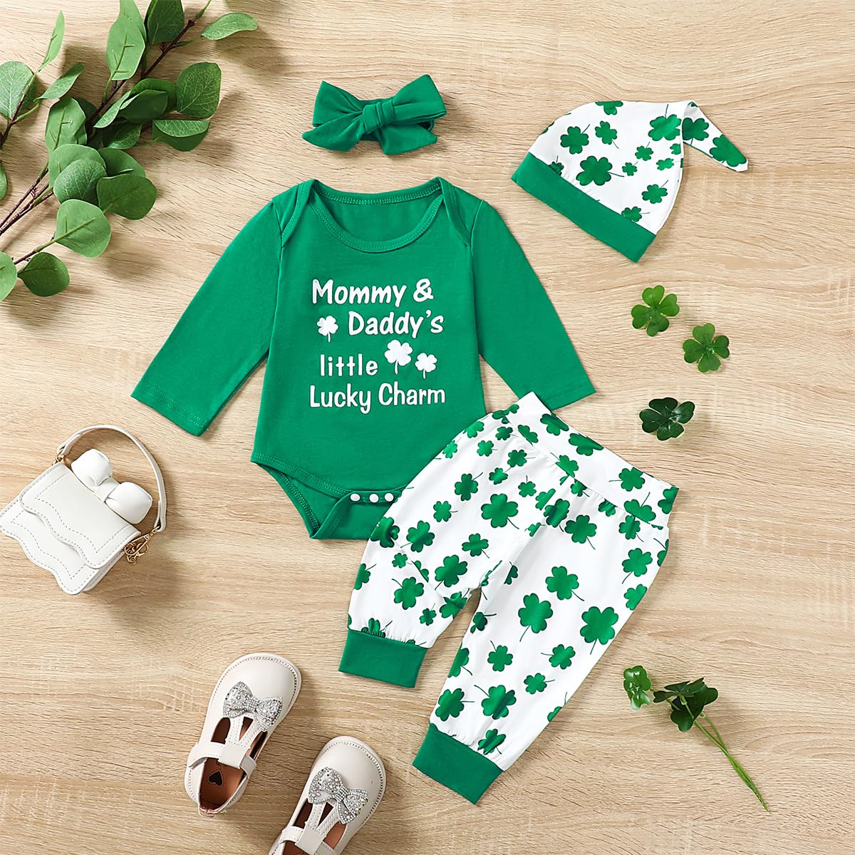 Aslaylme Baby Boy Girls St. Patrick's Day Outfit Newborn Saint Patrick's Day Clothes Mommy Daddy's Little Lucky Charm Bodysuit (Green-Dad, 0-3 Months)