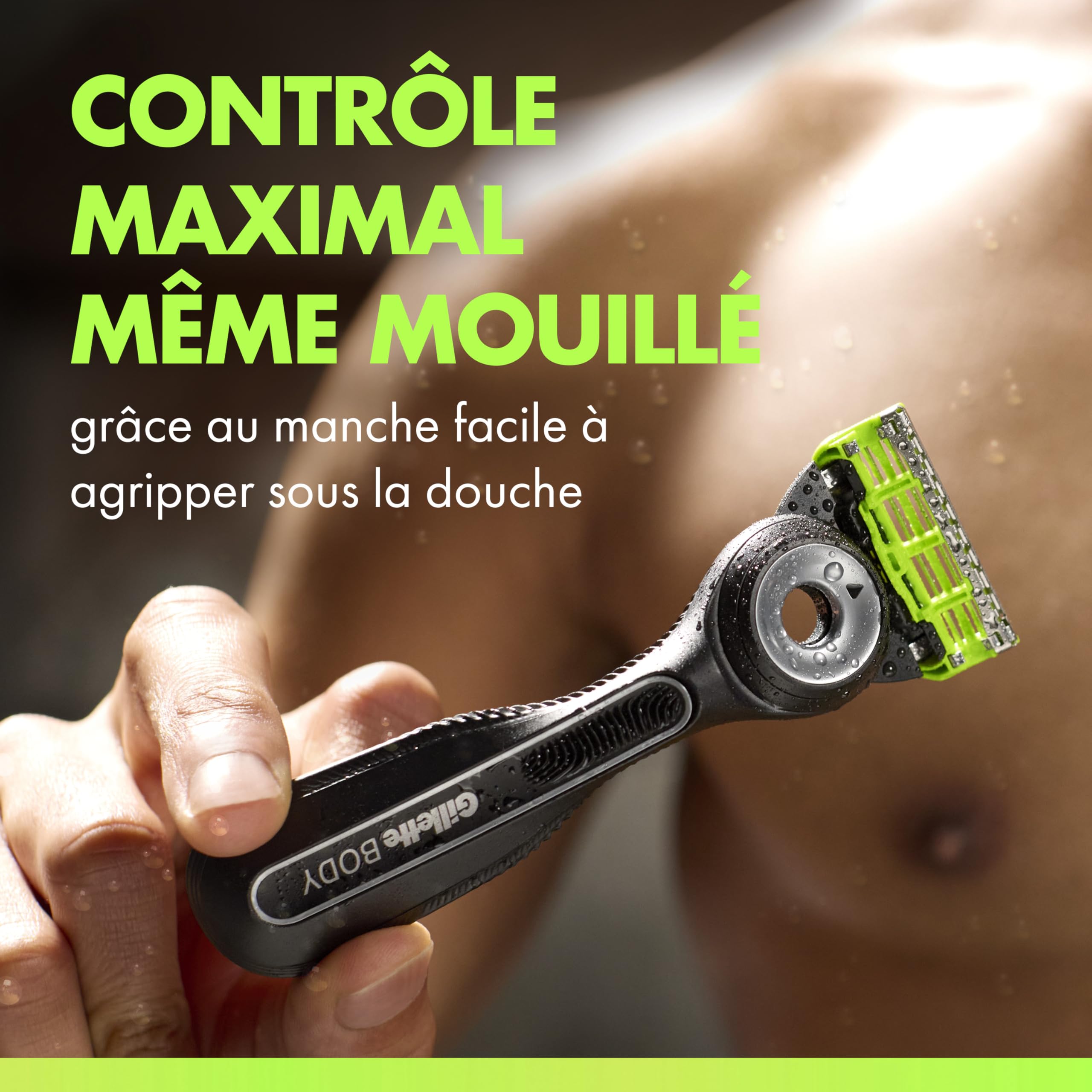 Gillette Labs Body + Intimate Rasoir Intime Homme, 4 Cartouches, Noir – Conçu pour le Rasage du Corps et du Pubis, Lames avec une Barre Anti-Poils Incarnés et Irritation, Manche Facile à Gripper