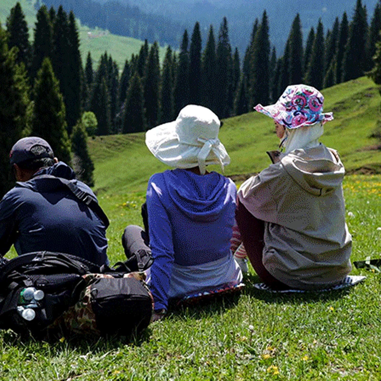 GWAWG Materassino ultraleggero pieghevole, portatile, impermeabile, termicamente isolato, per trekking, escursionismo, parco, picnic, campeggio, parco giochi