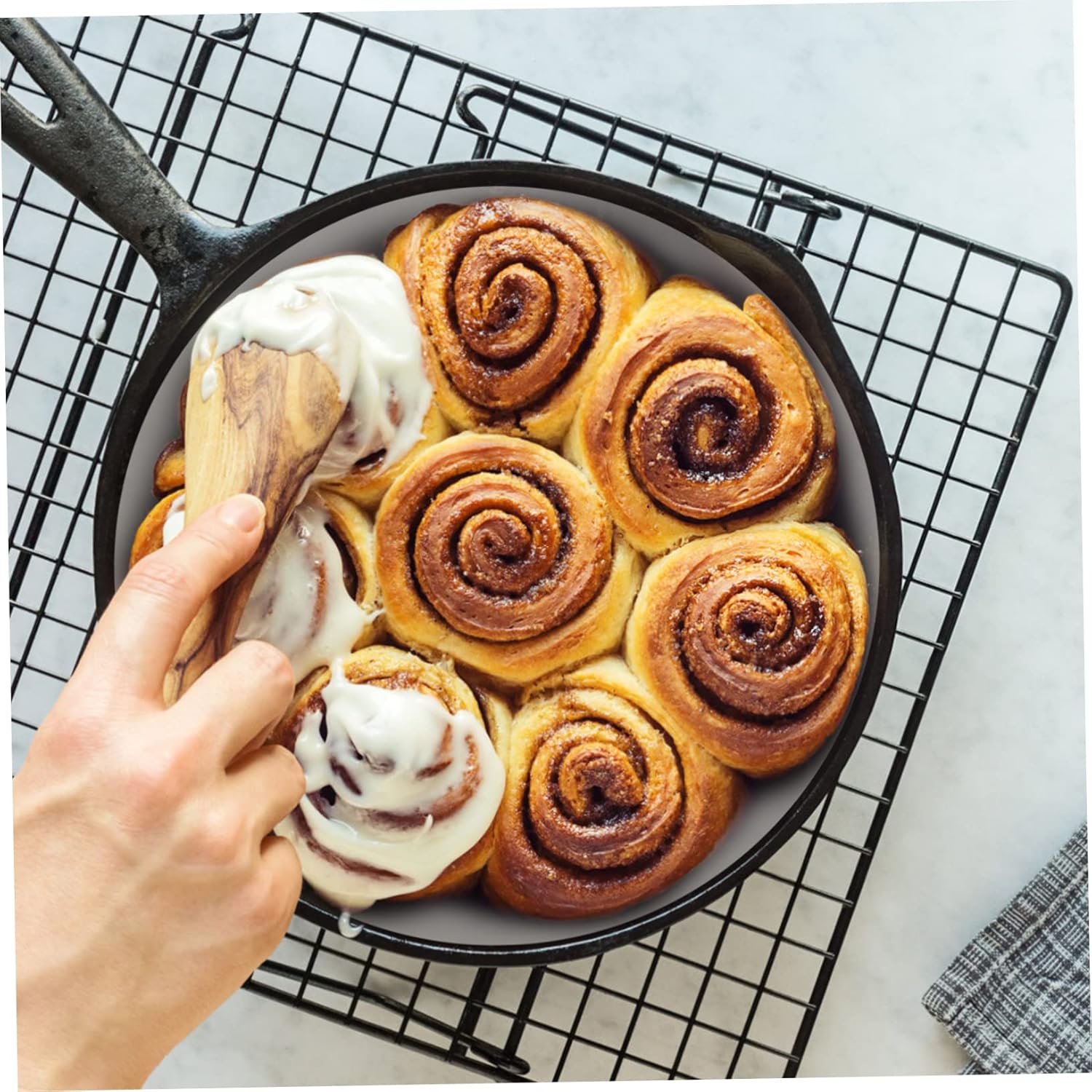 500pcs Non-stick Baking for Home Cooking Round Parchment Paper for Baking Grilling and Steaming Cakes Cookies and Pastries