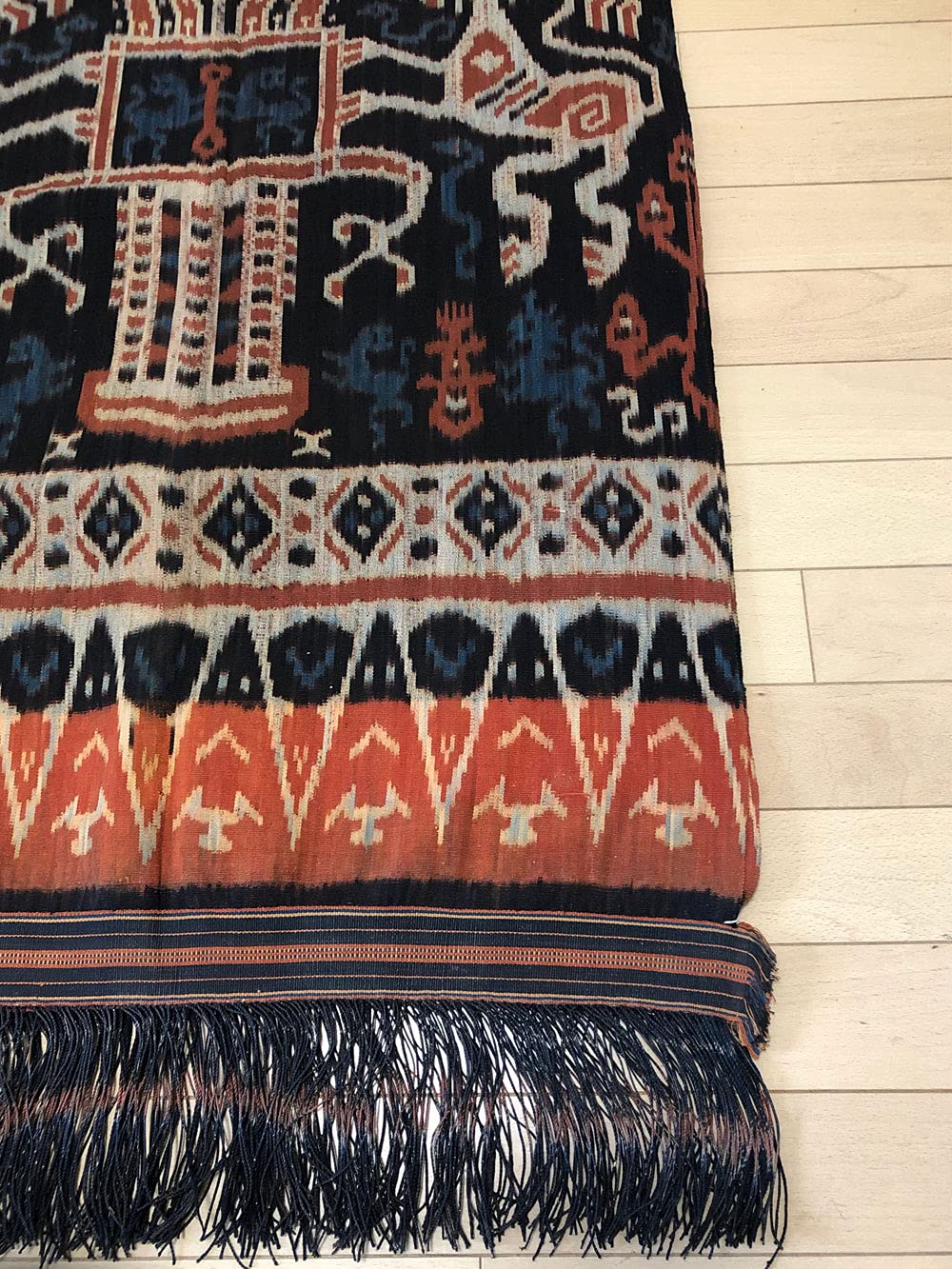 スンバ島 イカット1 Amazon.co.jp: イカット スンバ島 インドネシアの本物