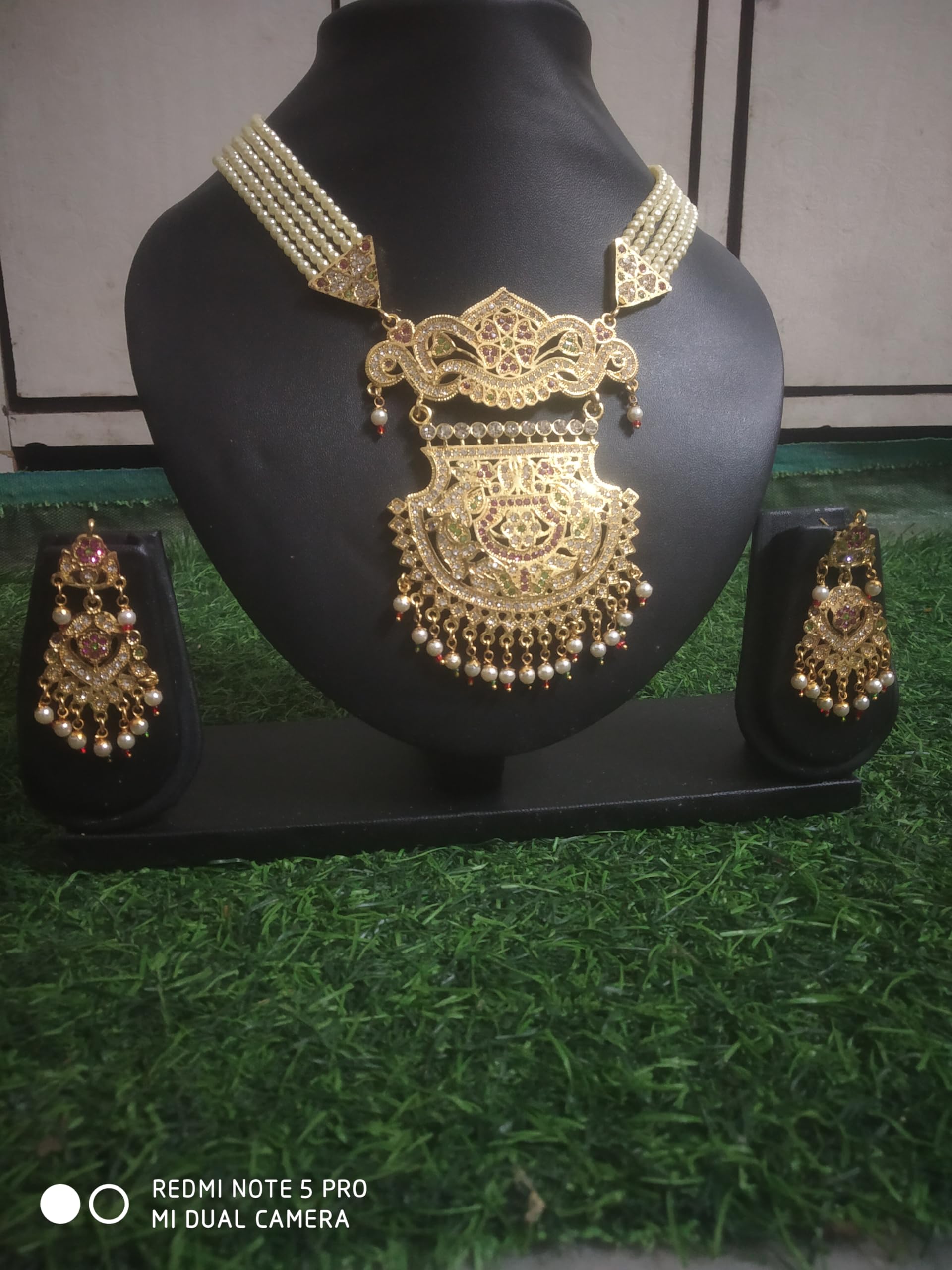 Bhumi Creation Gold Plated Kundan Moti Rani Haar Necklace Set with Pearls for Women (B09MQ9Q1BL) Amazon Price History, Amazon Price Tracker