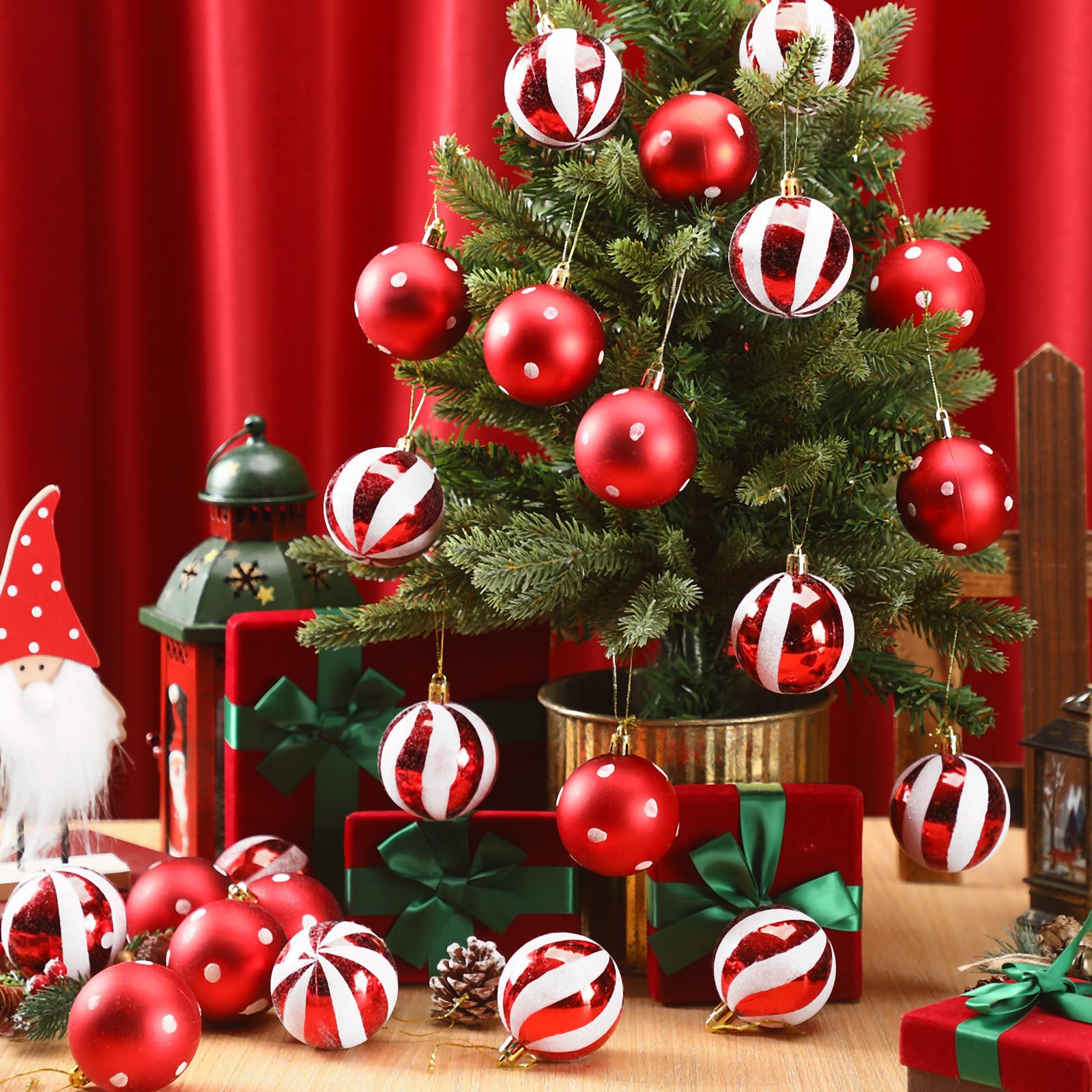 Lot de 24 boules de Noël à suspendre pour sapin de Noël, décorations de Noël à pois rouges et blancs, décoration de Noël, menthe poivrée, sucre d'orge, décoration de fête de mariage