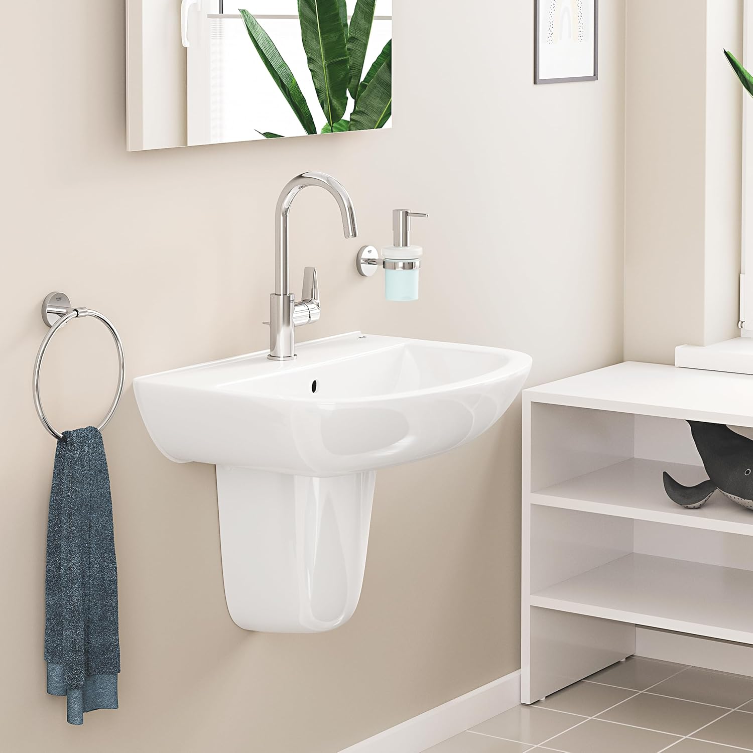 GROHE Start Edge - Wash Basin Mixer Tap (Metal Lever, Water Saving Mousseur 5.7 l/min, with Plastic Pop-Up Waste Set 1 1/4'', 28 mm Ceramic Cartridge, Tails 3/8 Inch), Size 159 mm, Chrome, 24201001