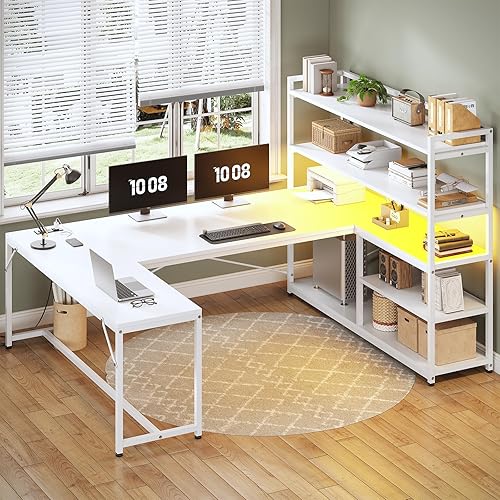 Miniatura 17 de SEDETA Escritorio para juegos en forma de L, escritorio reversible para computadora de 63 pulgadas con toma de corriente y estantes de Negro