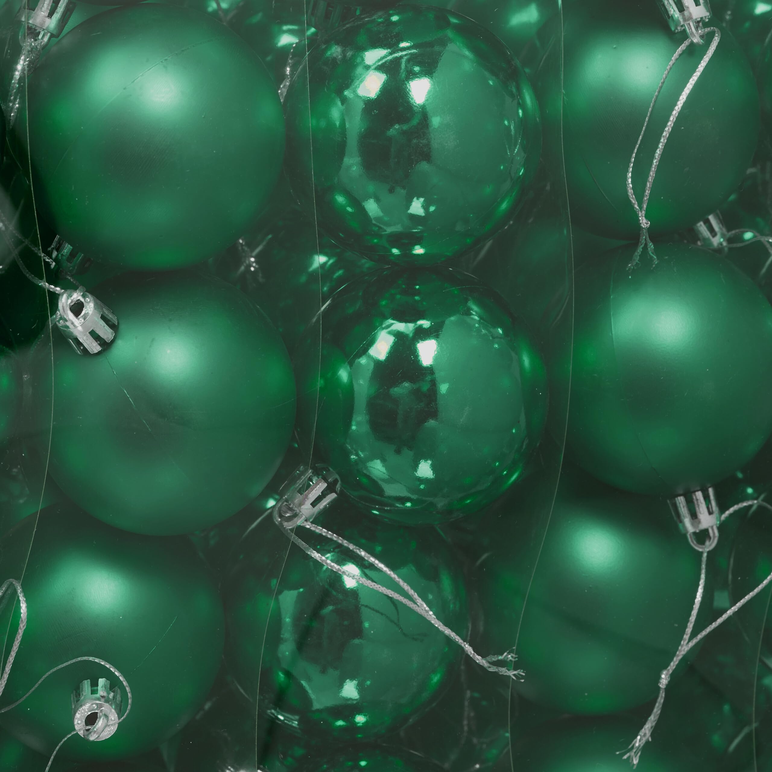Relaxdays Boule de Noël, lot Pratique de 100, Plastique Robuste, pour décorer Le Sapin, diamètre : 6 cm, Vert foncé