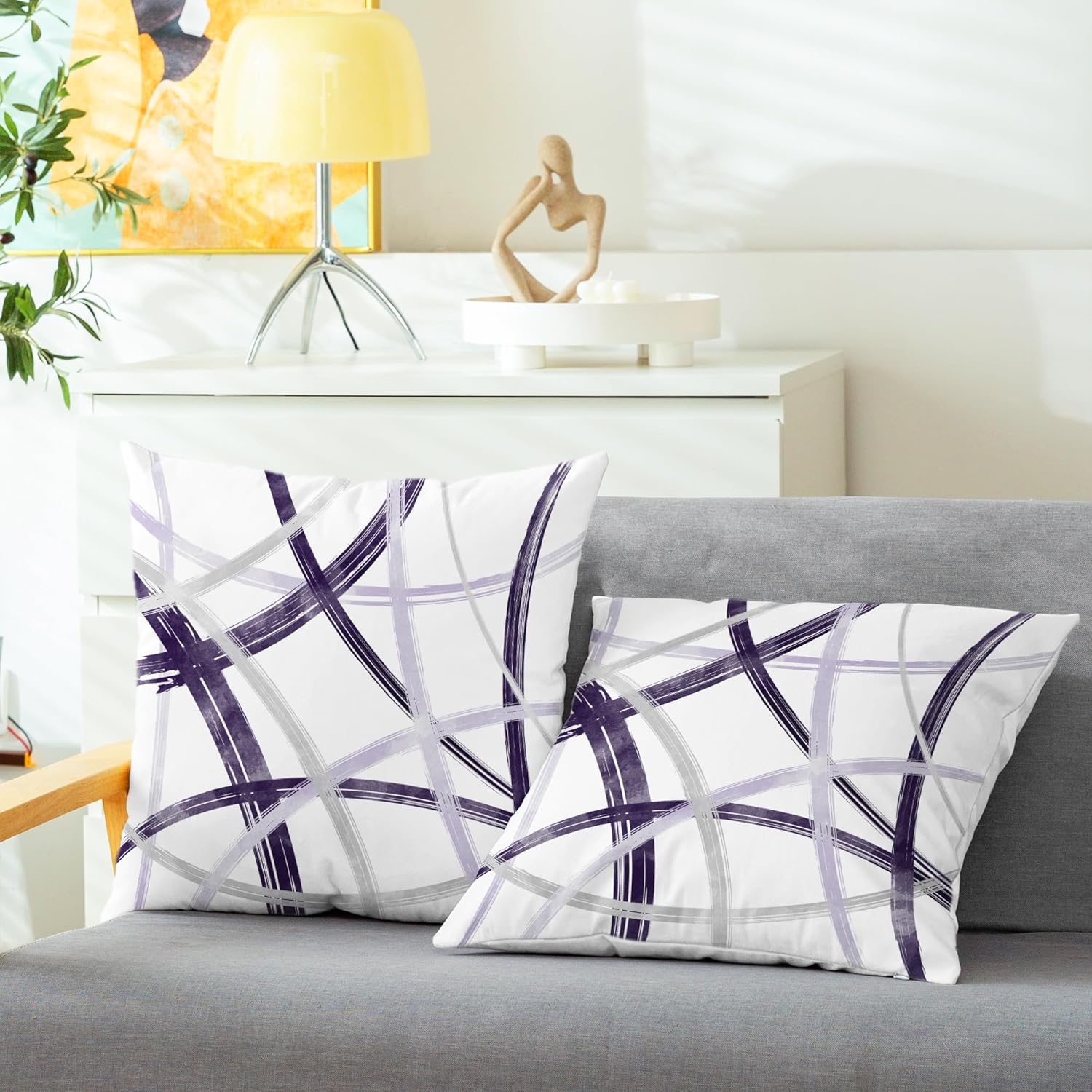 CaliTime Throw Pillow Cases Pack of 2 Cozy Fleece Arc-Shaped Abstract Geometric Lines Decorative Cushion Covers for Couch Bed Sofa Farmhouse Decoration 24 X 24 Inches Deep Purple Grey