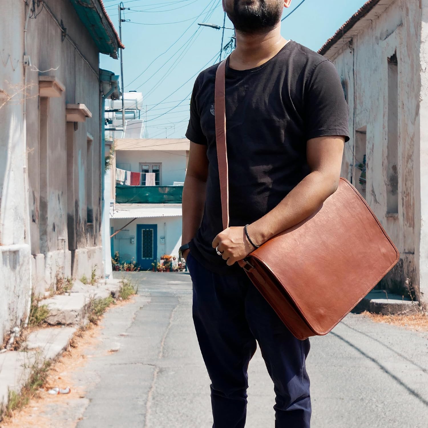 RUSTIC TOWN 15 inch Vintage Crossbody Full Grain Leather Laptop Messenger Bag - Image 2