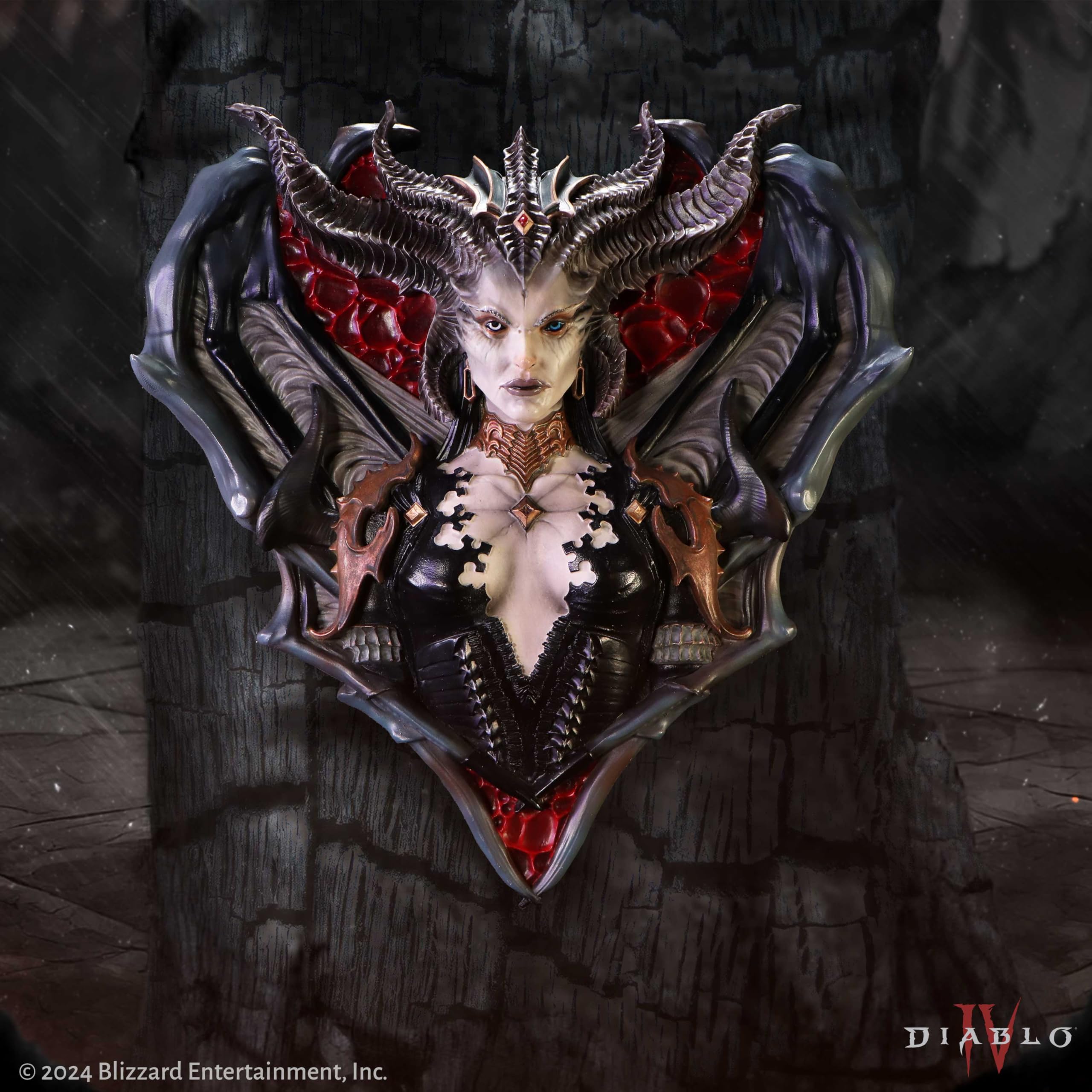 Nemesis Now Diablo® IV Lilith - Scultura da appendere alla parete, 30 cm, in resina, colore: Verde, fusa nella migliore resina, sapientemente dipinta a mano