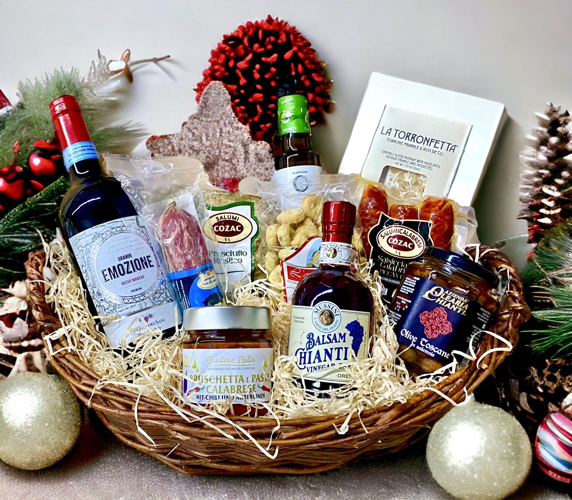 Feinkost Premium Geschenkkorb BELLA ITALIA mit ausgesuchten italienischen Delikatessen Spezialitäten - Geschenkset Italien