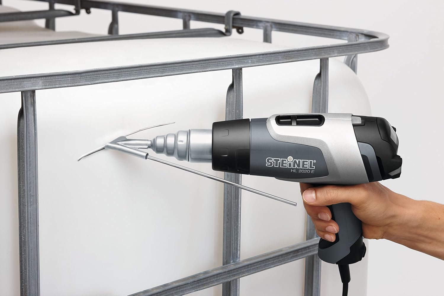 Steinel HL 2020 E Plastic Welding Kit - incl. Heat Gun with LCD-Display and Adjustable Temperature, hot air Gun Set for Shaping and Welding Plastics and PVC floorings