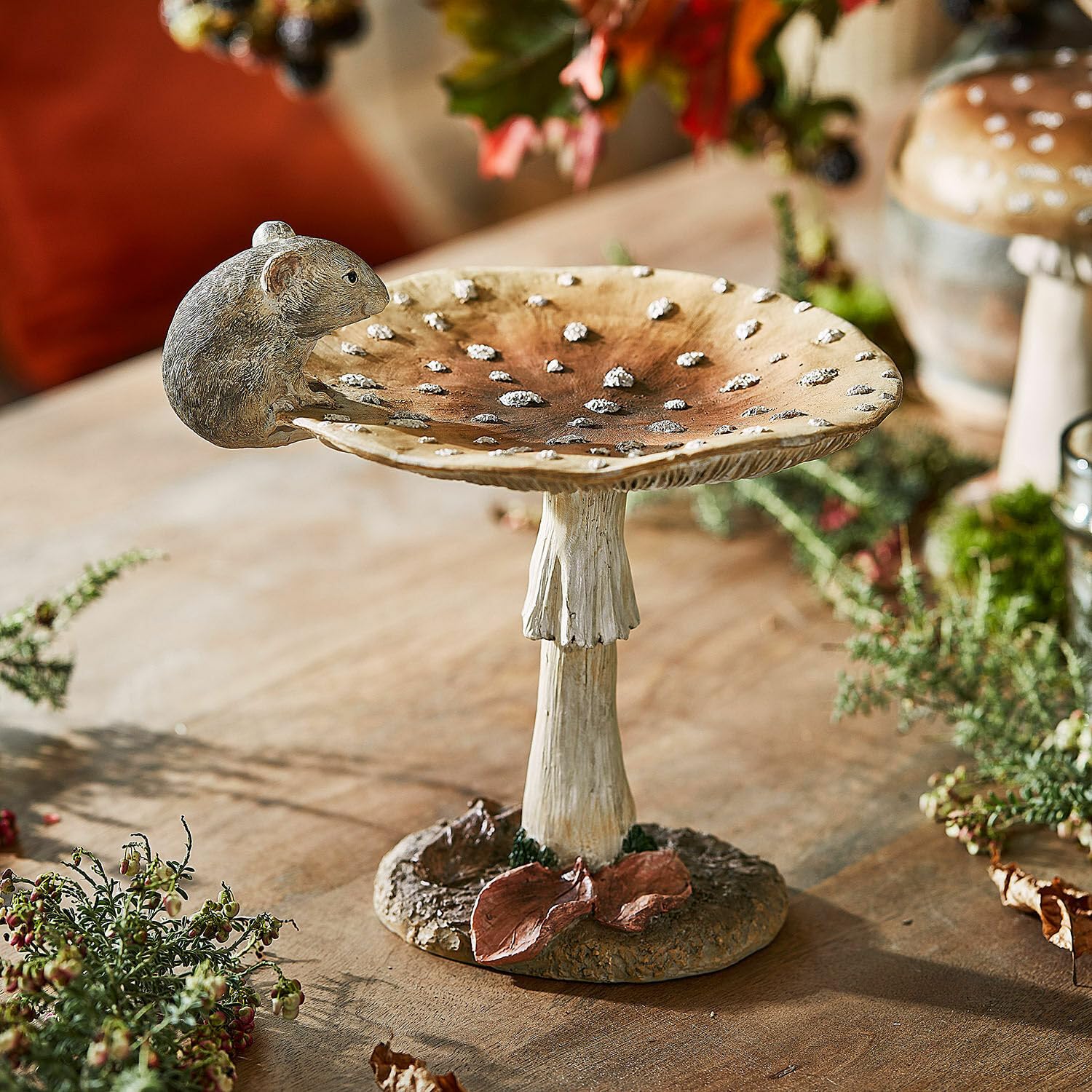 Loberon Deko-Pilz Isolise, Handbemalt, Detailgetreue Gestaltung, mit Possierlicher Deko-Maus, Herbstliche Stimmung, Dekoration, Dekoobjekt, Polyresin, braun