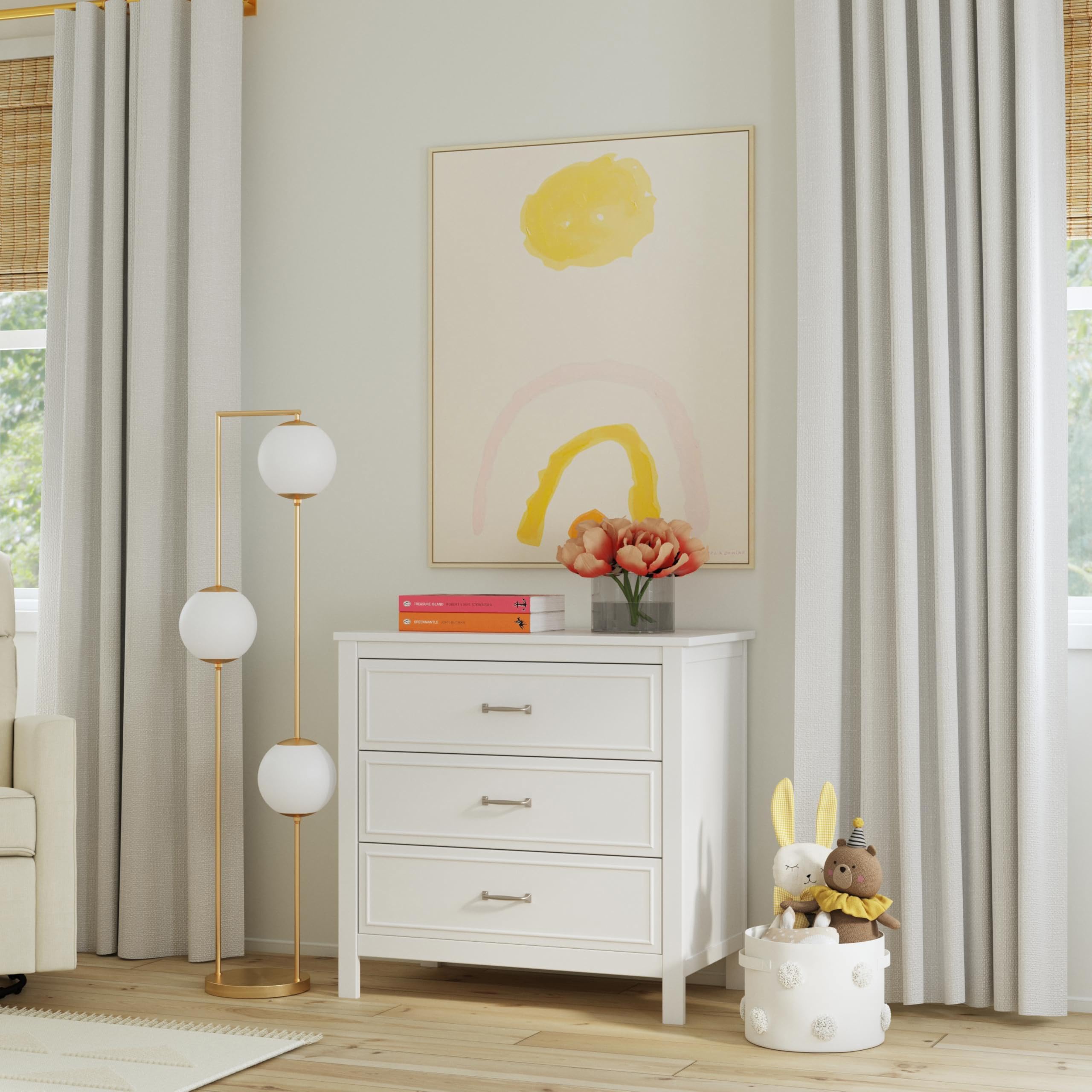 Amazon.com : DaVinci Charlie 3-Drawer Dresser in White , 35x20x34