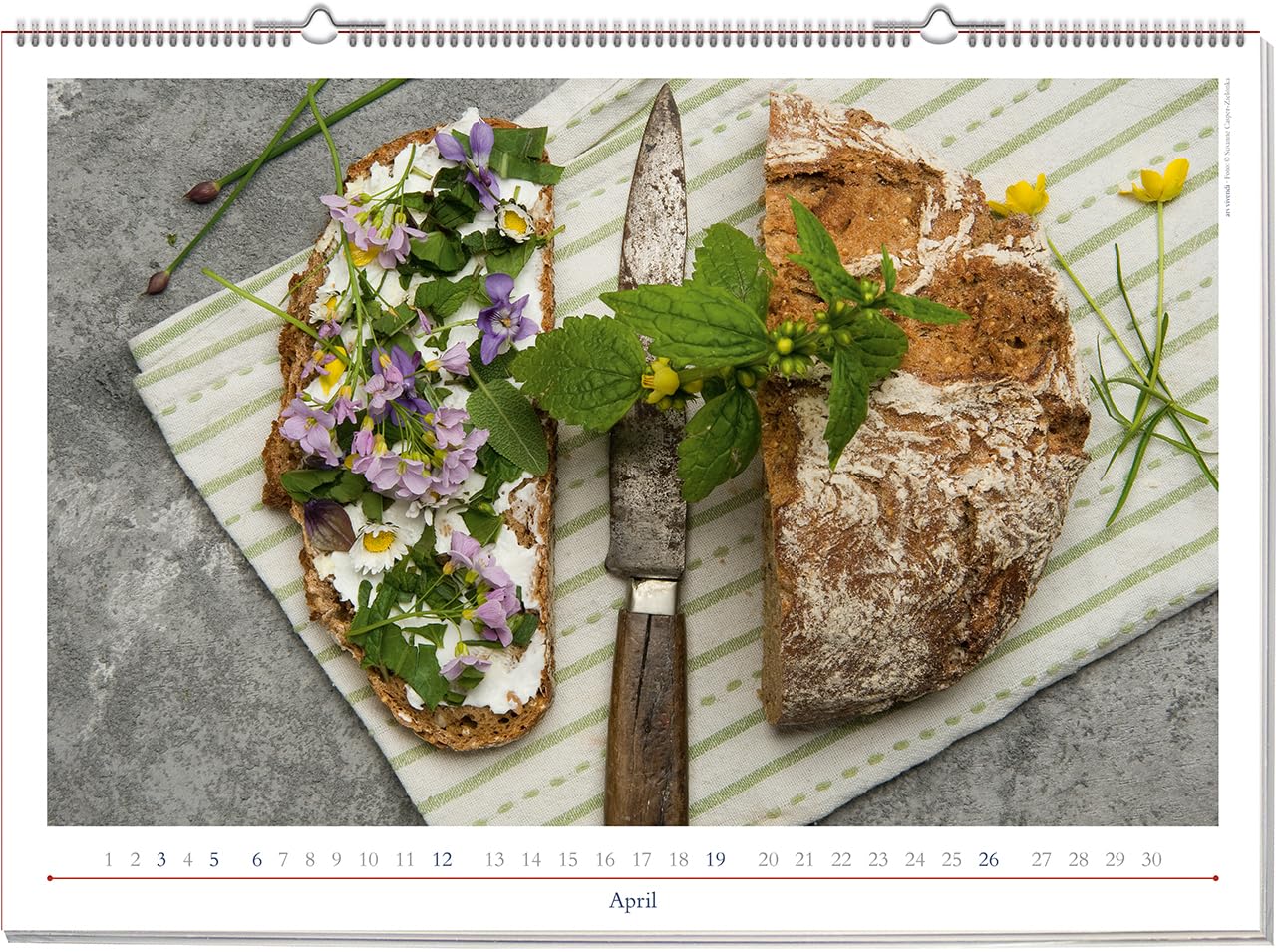 Essen & Trinken 2026 – Posterkalender mit puristischer Fotokunst - Kulinarische Motive in stilvollen Aufnahmen für jeden Monat