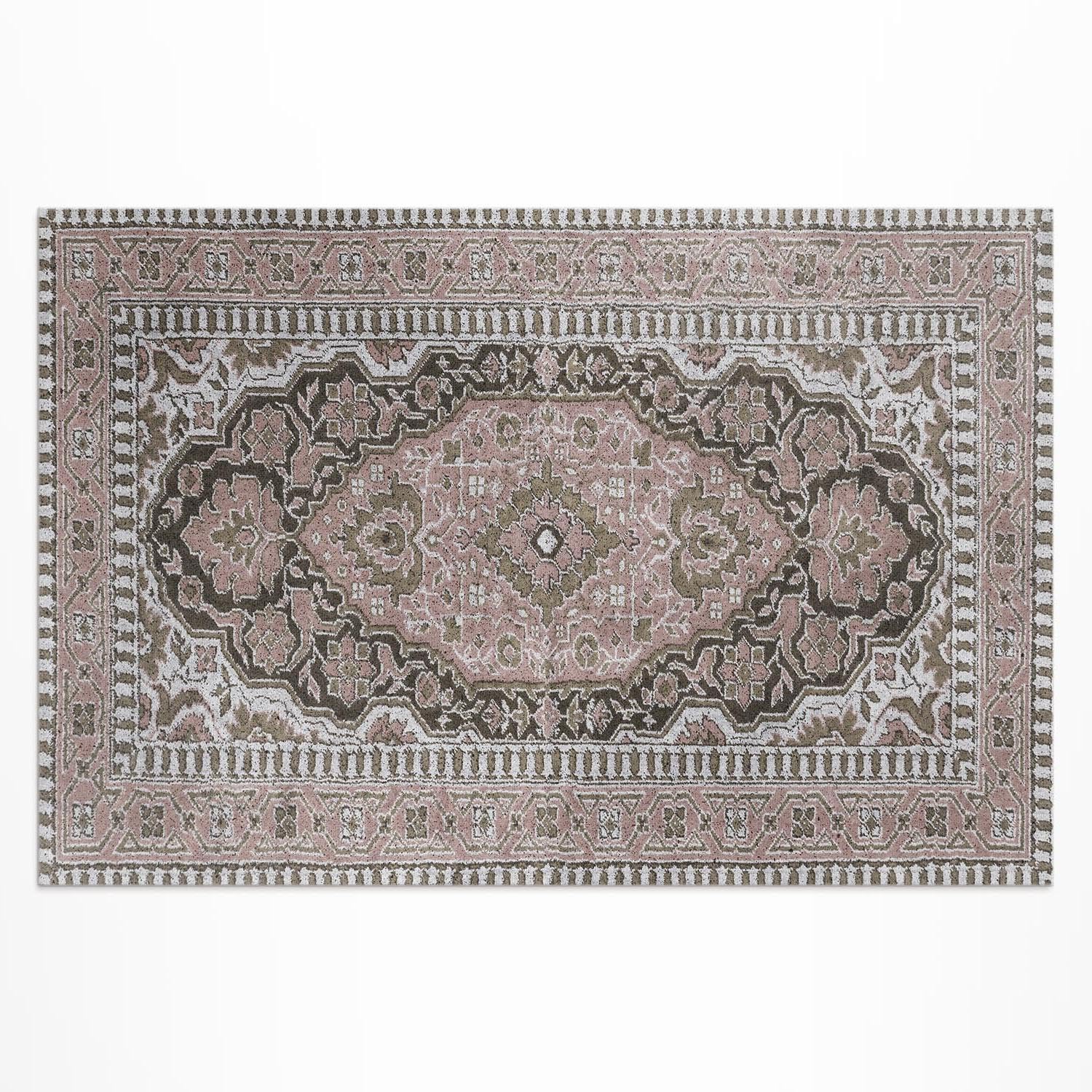 Tapis de balcon et porche orné pour créer un salon de jardin chaleureux et confortable
