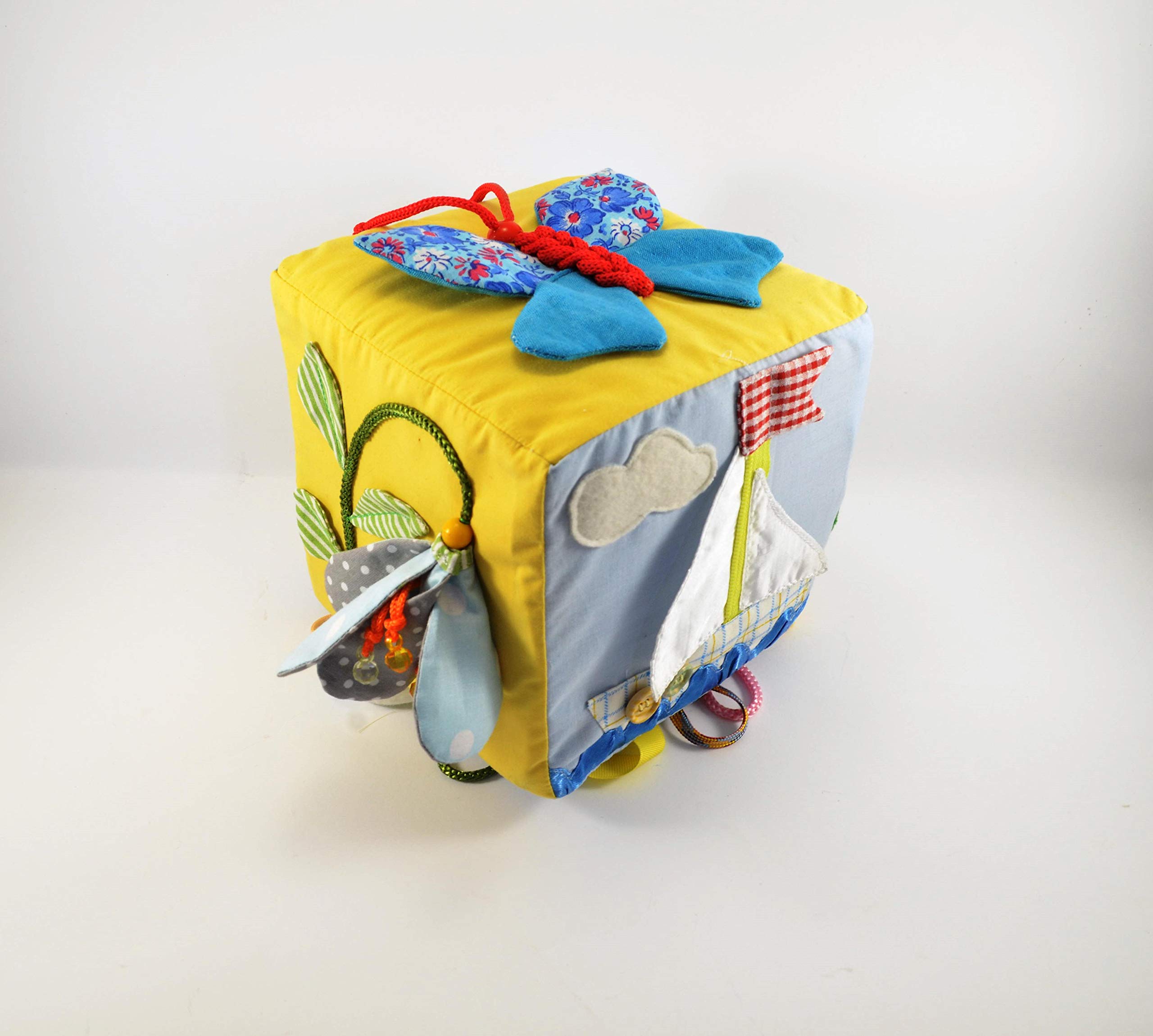 Soft Busy Cube 15 x 15 cm 6 x 6 inch Busy board Toddler Baby toys Playroom idea Travel toy Motor skills Sensory Activity Montessori at home