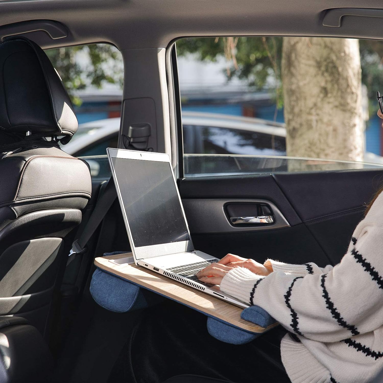 Get Special Price DERIMIZZ Oversized Lap Desk with Cushion - Home Office Laptop Lap Desk Fits up to 17 inch Laptops, Built-in Mouse Pad and Wrist Rest for MacBook and Notebook, with Slots for Phone and Tablet