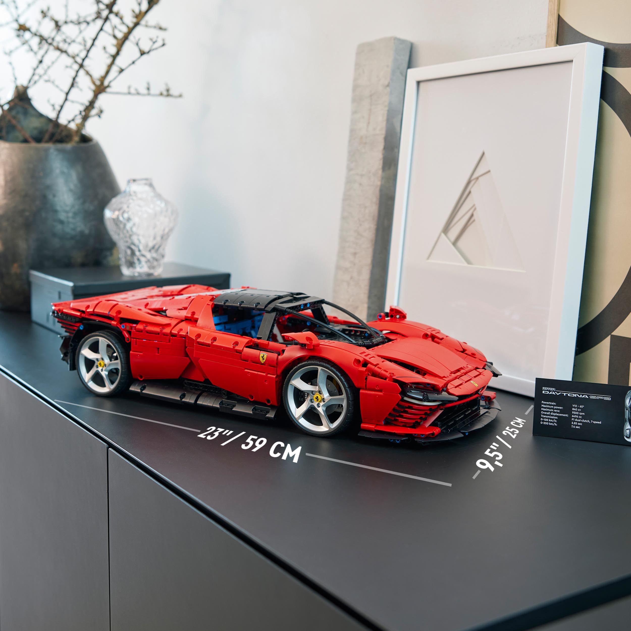 LEGO Technic Ferrari Daytona SP3, Set Modello di Auto da Costruire, Supercar Rossa in Scala 1:8, Kit Modellismo per Adulti da Collezione, Idea Regalo Uomo o Donna, Serie Ultimate Cars Concept 42143