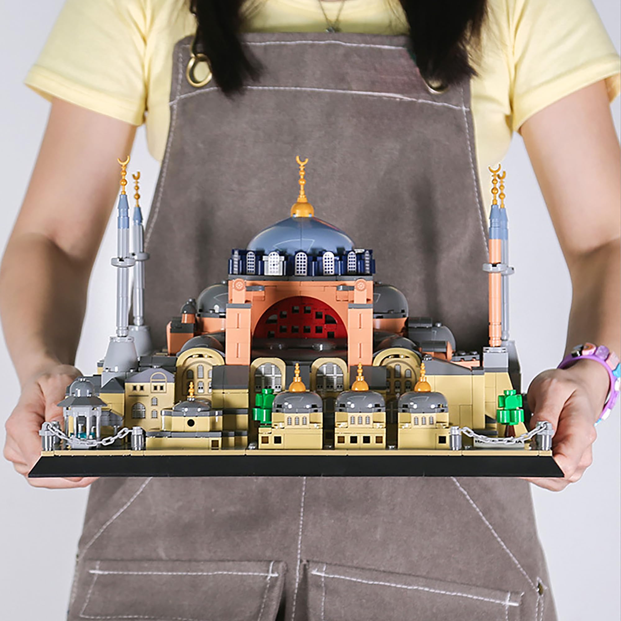 Sainte-Sophie Blocs de Construction Set, 1436 Pièces Blocs de Construction Architecture Ensemble, DIY Modular Maison Maquette Set, Compatible avec Les Grandes Marques