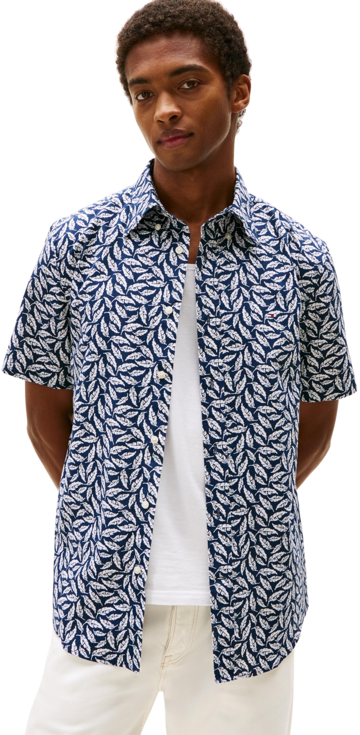 Tommy Hilfiger Men’s Short Sleeve Linen Blend Print Shirt, Multicolor (Carbon Navy/Allover), M