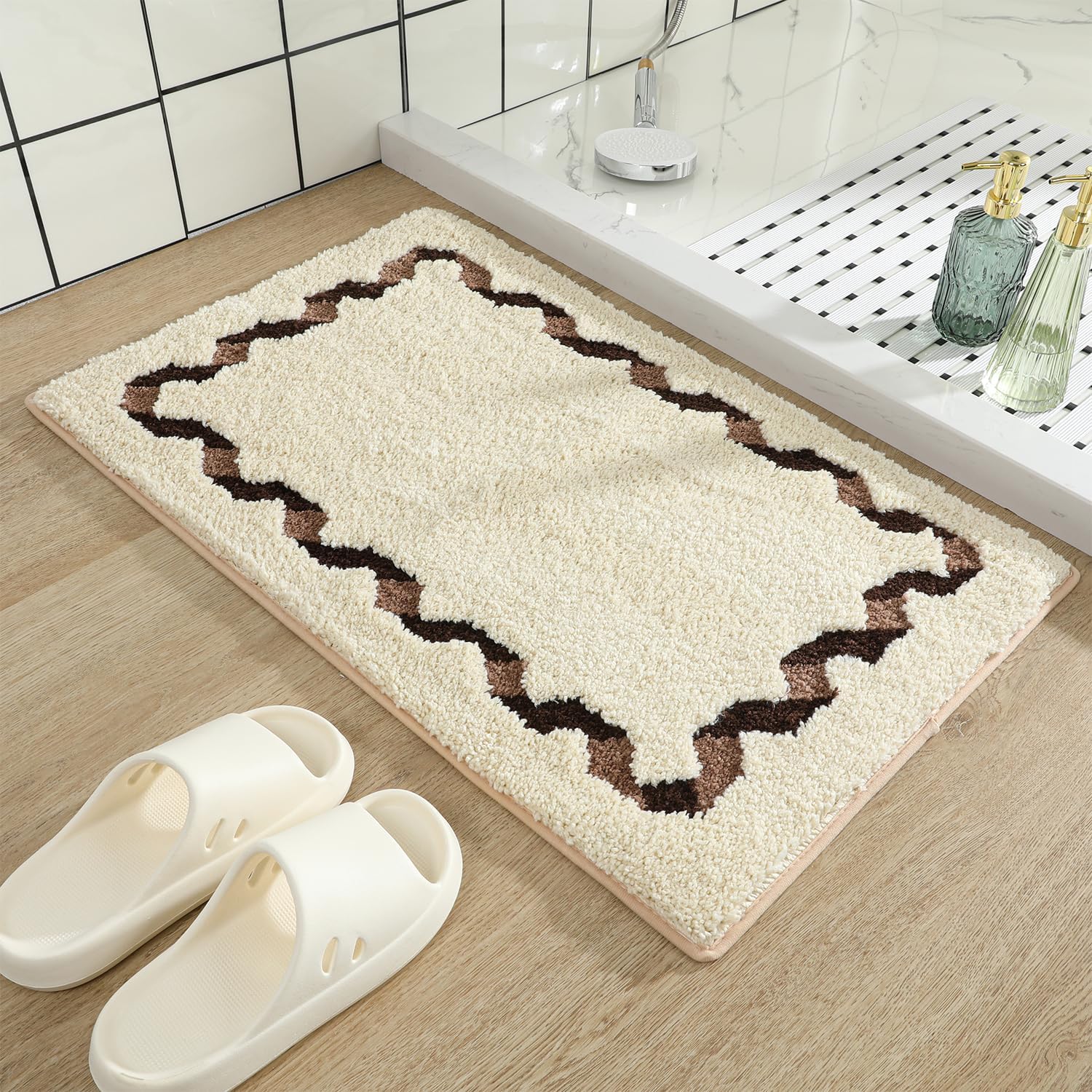 Rugs Non-Slip Washable, Extra Soft Absorbent Bath Rug, Machine Washable Bathroom Mat, Thick Bath Mat for Tub, Shower, Bathroom, Beige, 20"x31"