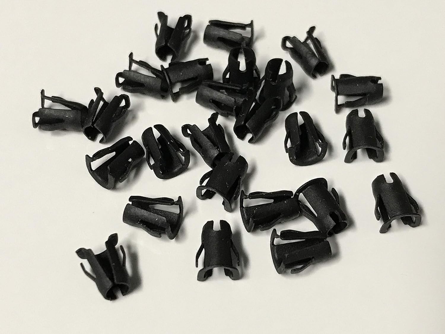 Panhandle Auto Fastener Emblem Script & Trim Barrel Nut Clips Fits 1/8" Stud 5/32