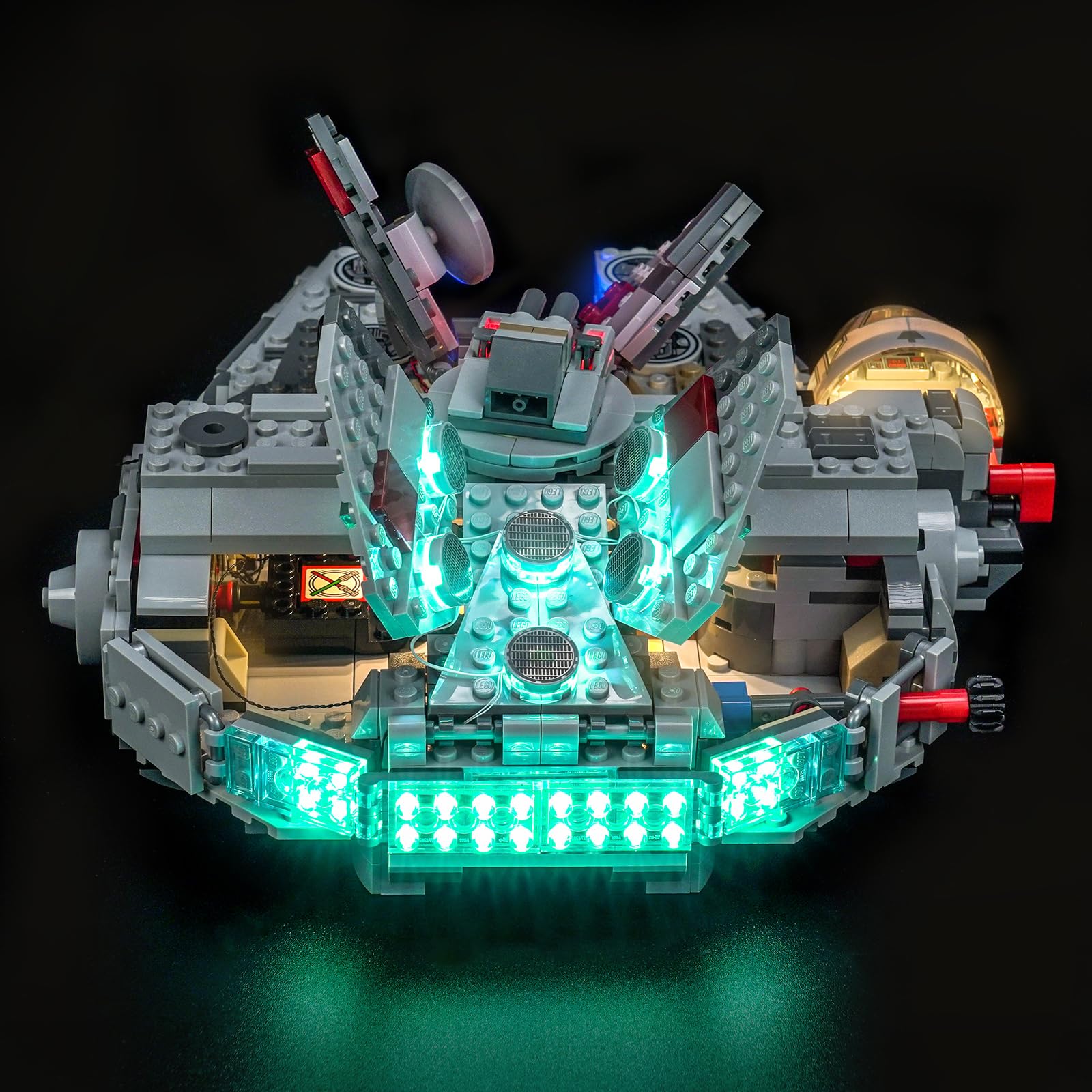 LocoLee Fernbedienung Licht Kompatibel mit Lego SMART Play: Millennium Falke (Kein - Lego-Set) Dekorative Beleuchtung Set Compatible with Lego 75426 Millennium Falcon