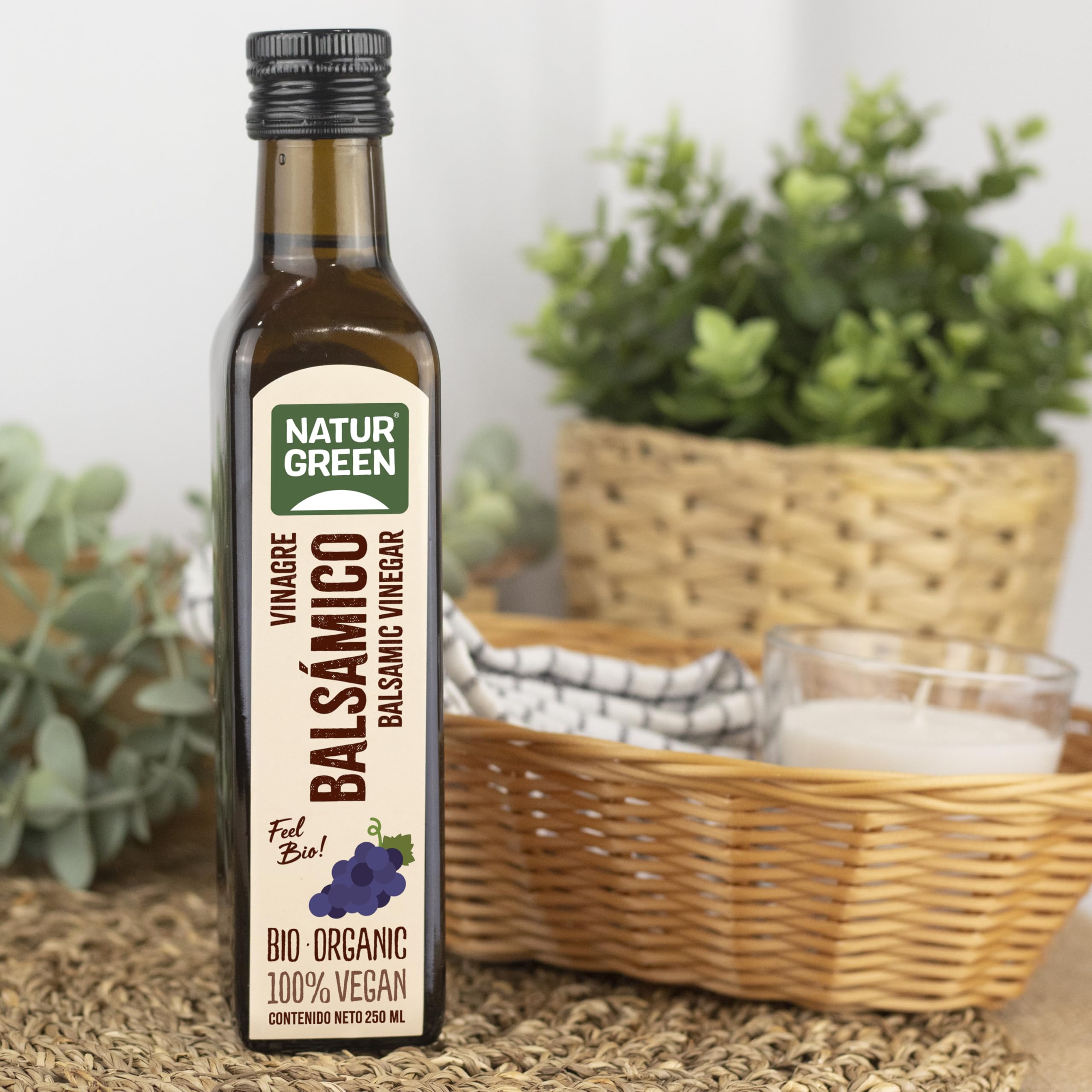 NaturGreen - Vinagre Balsámico Bio, Pack 6 x 250 ml, Ecológico, Sin Gluten, Sin Azúcares Añadidos, Vegano, Sabor Intenso, Ideal para Ensaladas, Marinados o Reducciones