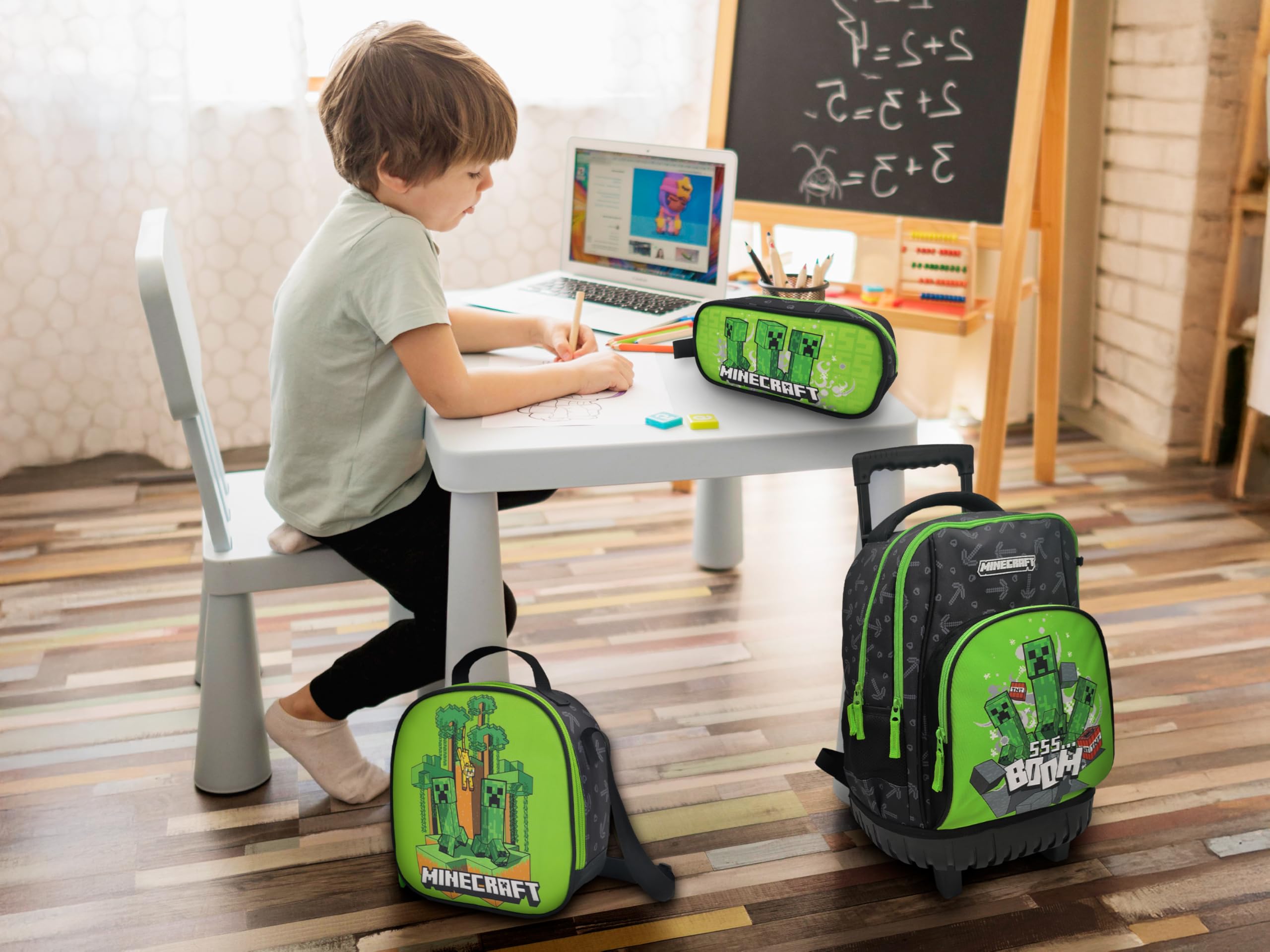 Set Trolley Compacto, Escolar, Viaje, 3 Pcs,Lonchera, Estuche, Color Verde, Producto Oficial, Minecraft