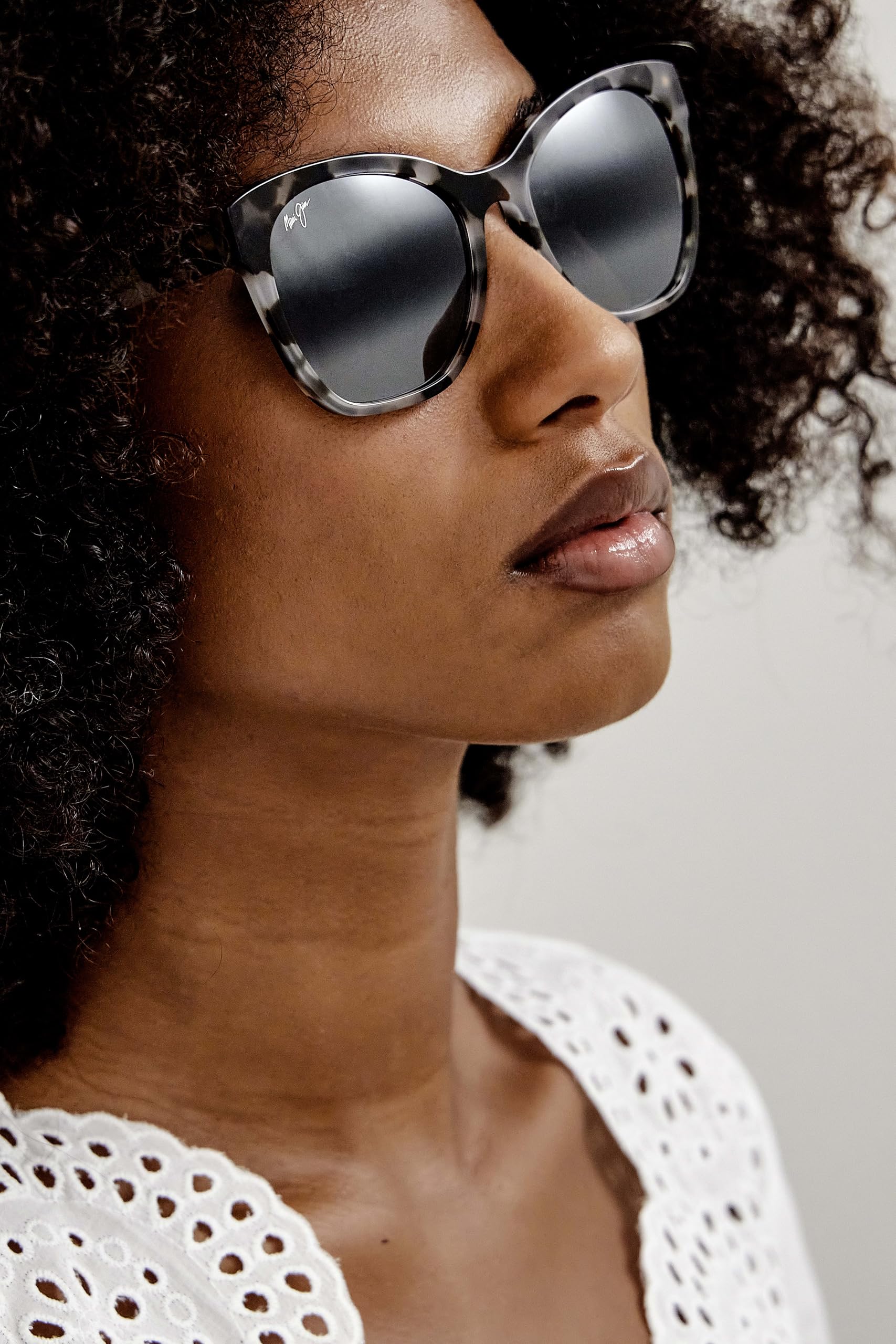 MAUI JIM GAFAS Alulu_878-05 C: WHITE/EYE SIZE: 56 TEMPLE LENGTH: 145 VERTICAL SIZE: 48 Cura della persona e salute