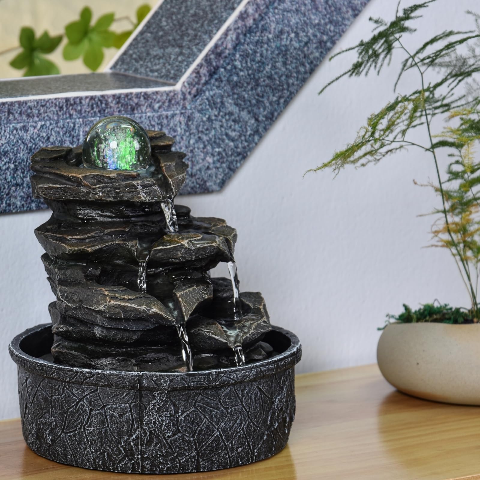 Zen'Light - Zimmerbrunnen Little Rock - Naturwasserfall mit Steineffekt und farbigem LED-Licht - Zen Tischdekoration Ideal für Meditation und Entspannung - Feng-Shui-Objekt Glück - H 23cm